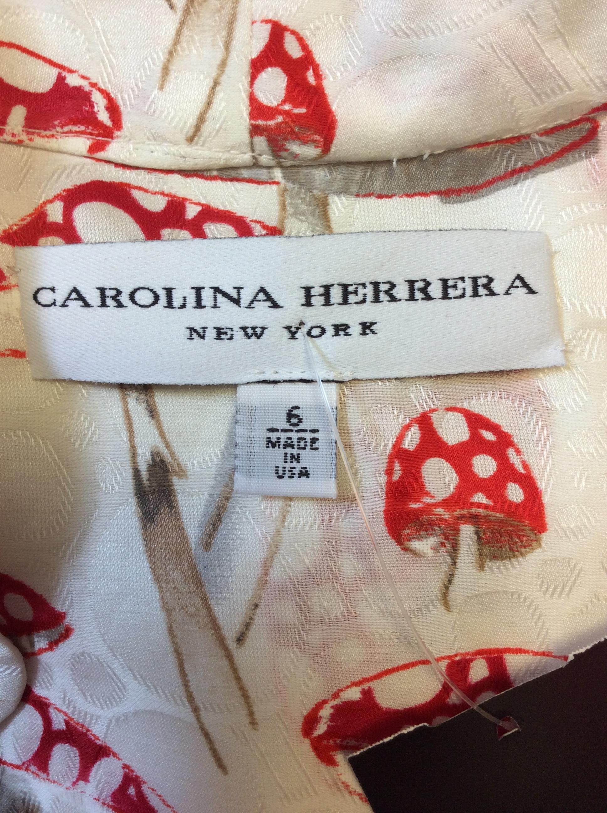 Carolina Herrera White and Red Mushroom Print Dress In Good Condition In Narberth, PA