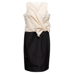 Carolina Herrera Weißes & schwarzes ärmelloses Seidenkleid