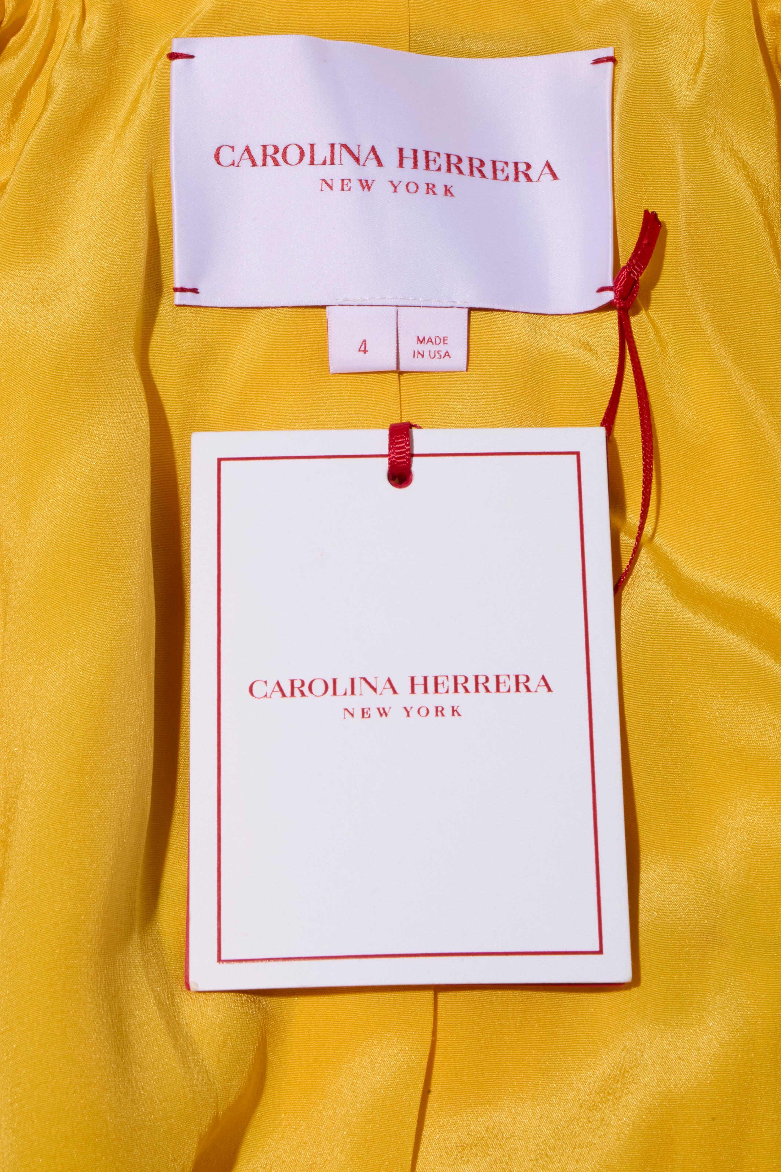 Carolina Herrera Manteau SS2019 en satin jaune orné de joyaux porté par Taylor Swift en vente 6