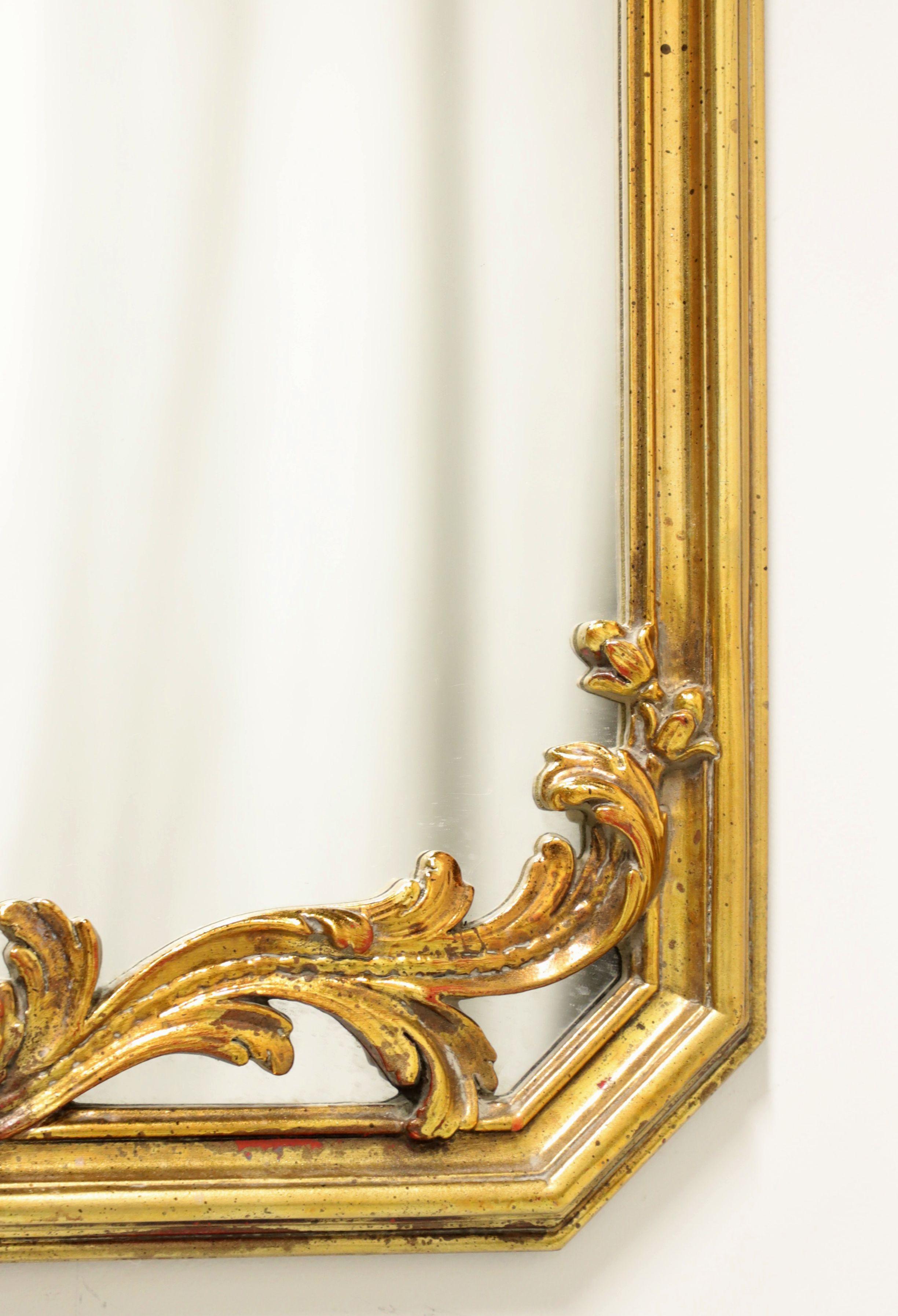 CAROLINA MIRROR Traditional Style Gold Acanthus Leaves Wall Mirror In Good Condition In Charlotte, NC