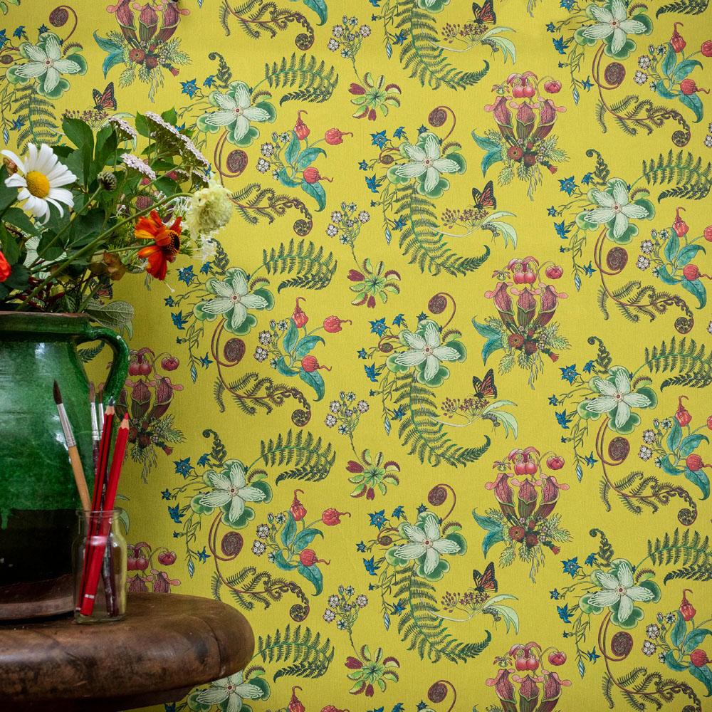 English Carolina Posies in Cornbred Tropical Botanical Wallpaper For Sale
