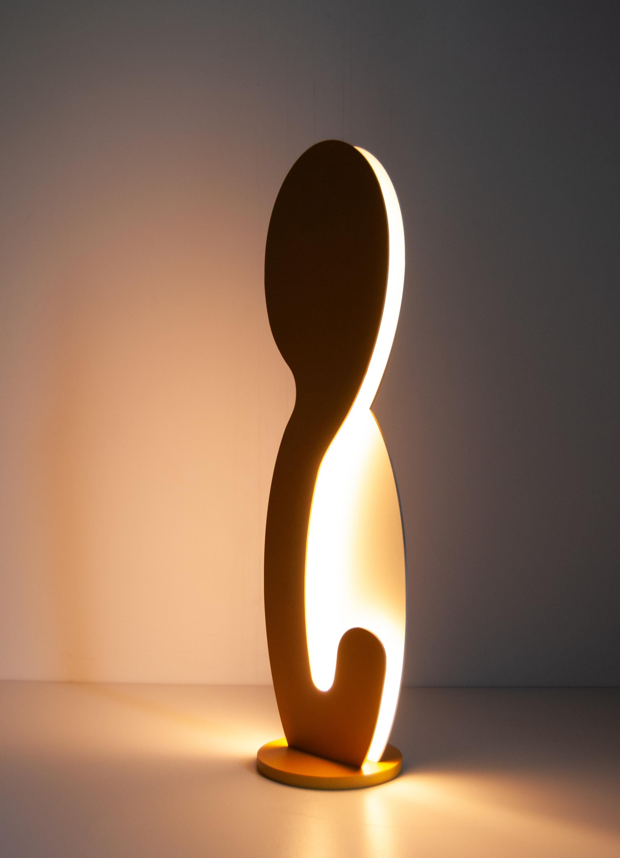 Contemporary Carolina Table Lamp Hand Made Minimalist Italian Design by Tommaso Cristofaro For Sale