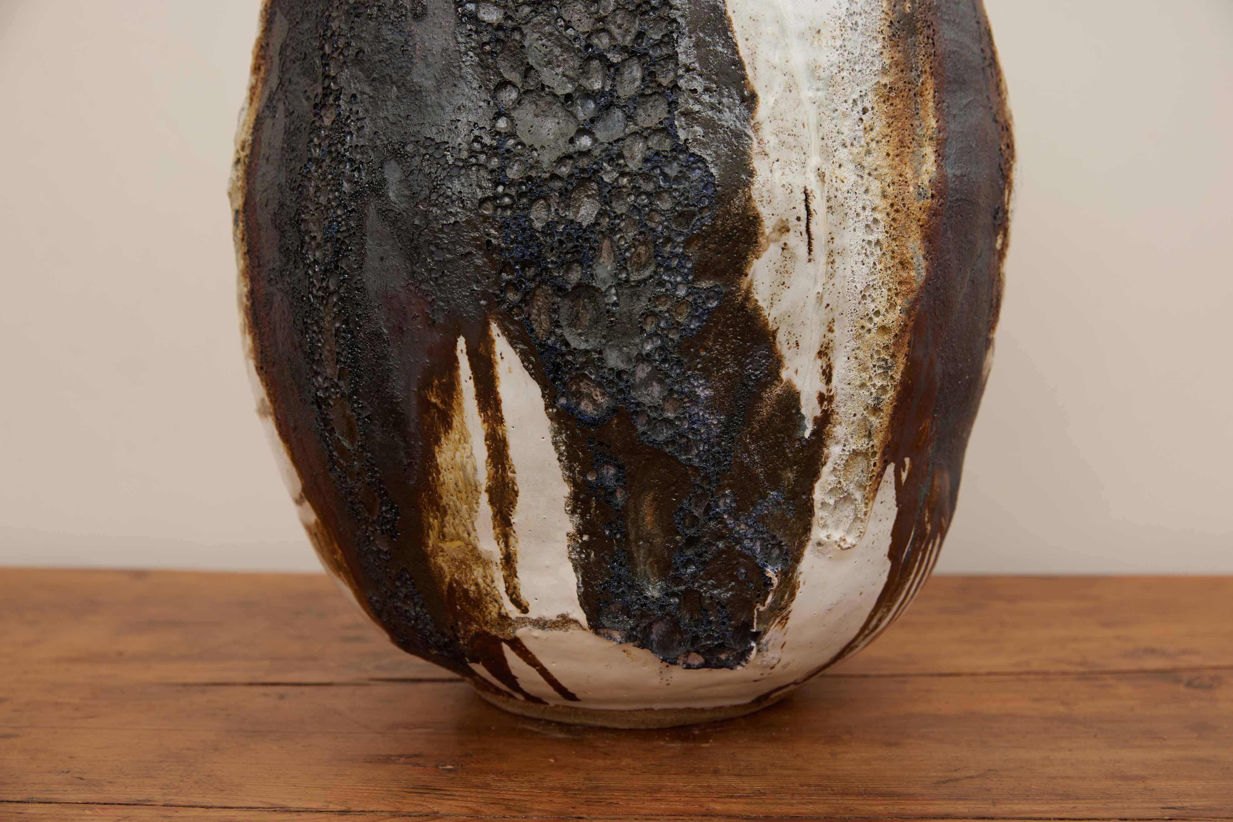Caroline Blackburn Lava Vase, Signed 2019 For Sale 9