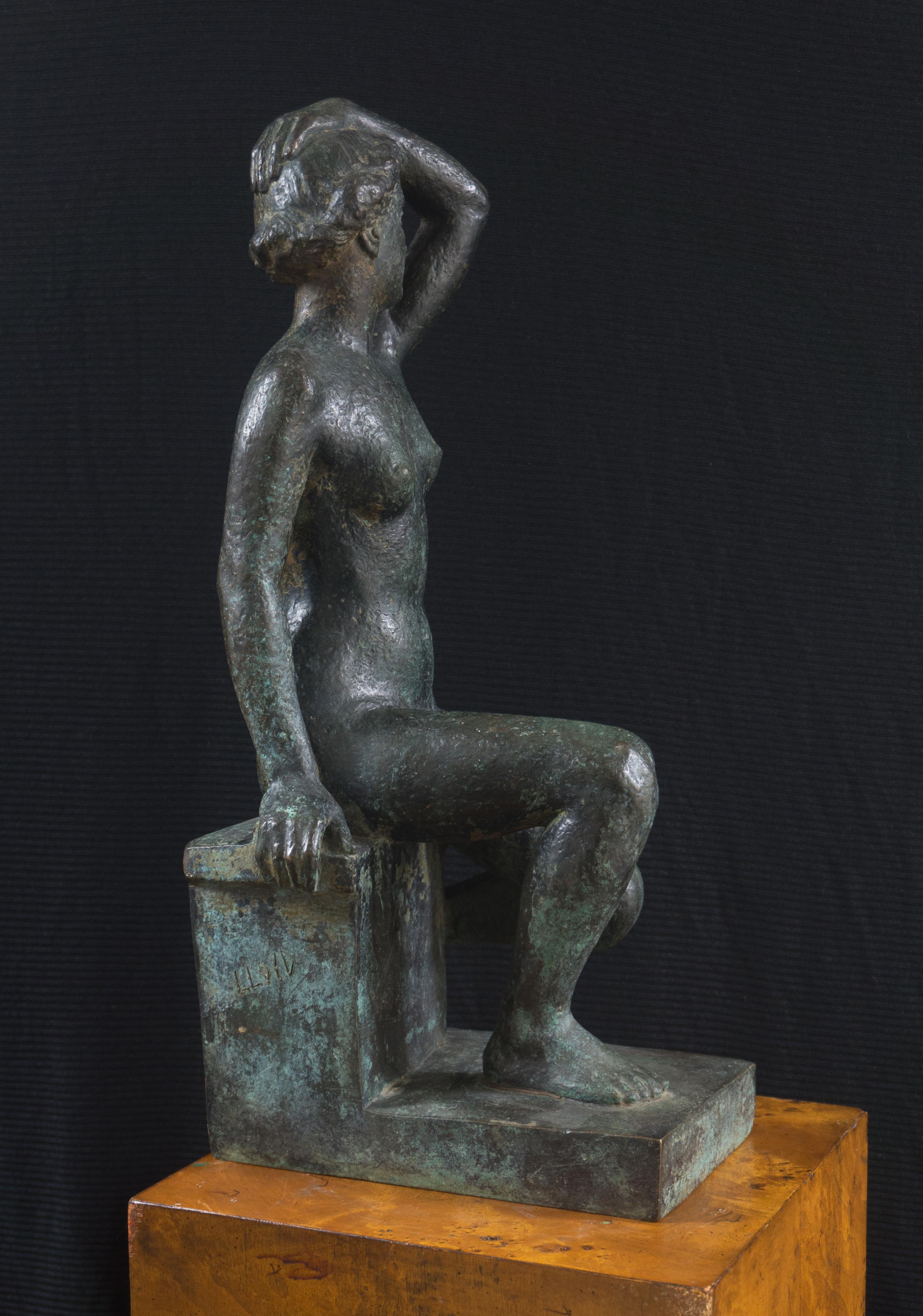 Caroline Lloyd Nude Sculpture – „Sitzender Akt“, Künstlerin als Frau, Pariser Salon, Jeu de Paume, Weltausstellung, GGIE LACMA