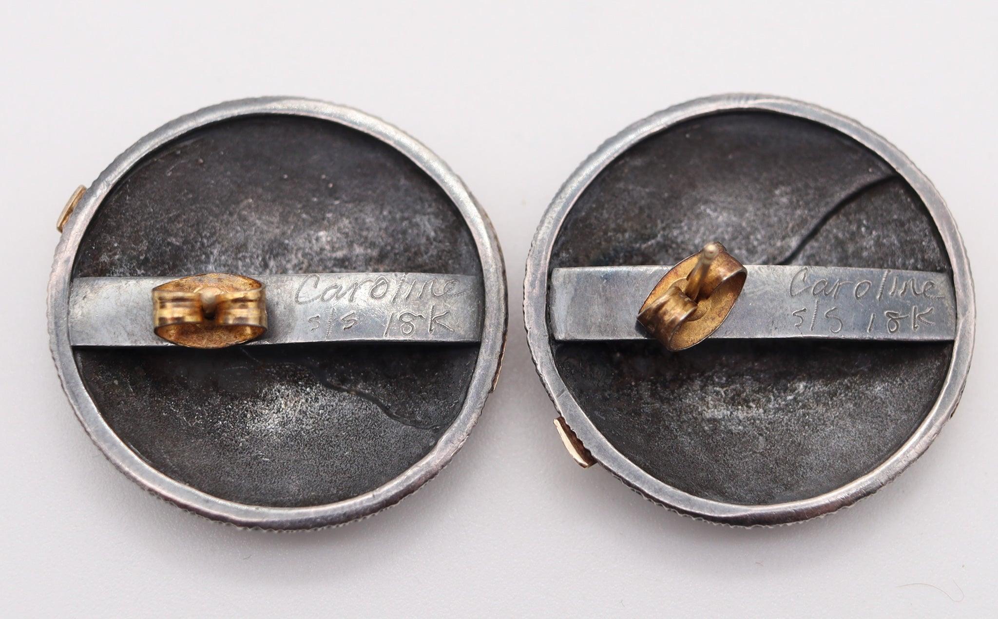 Orecchini scultorei modernisti di Caroline Strieb del 1980 in oro 18Kt e argento 925 In condizioni ottime in vendita a Miami, FL