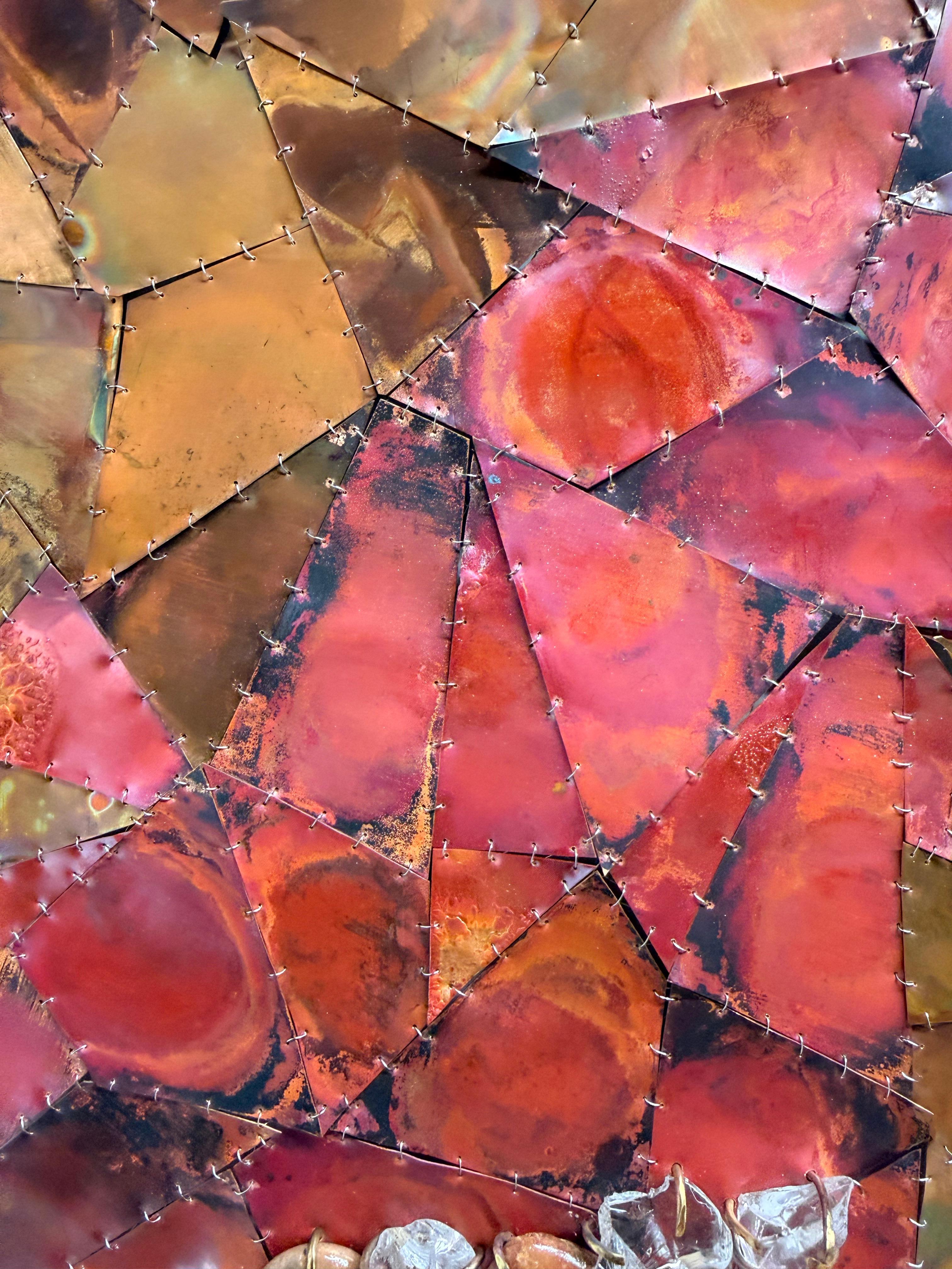 Lost by the Shore - Kupfer-Metall-Stein-Glas gerahmte Wandskulptur, 2025 im Angebot 2