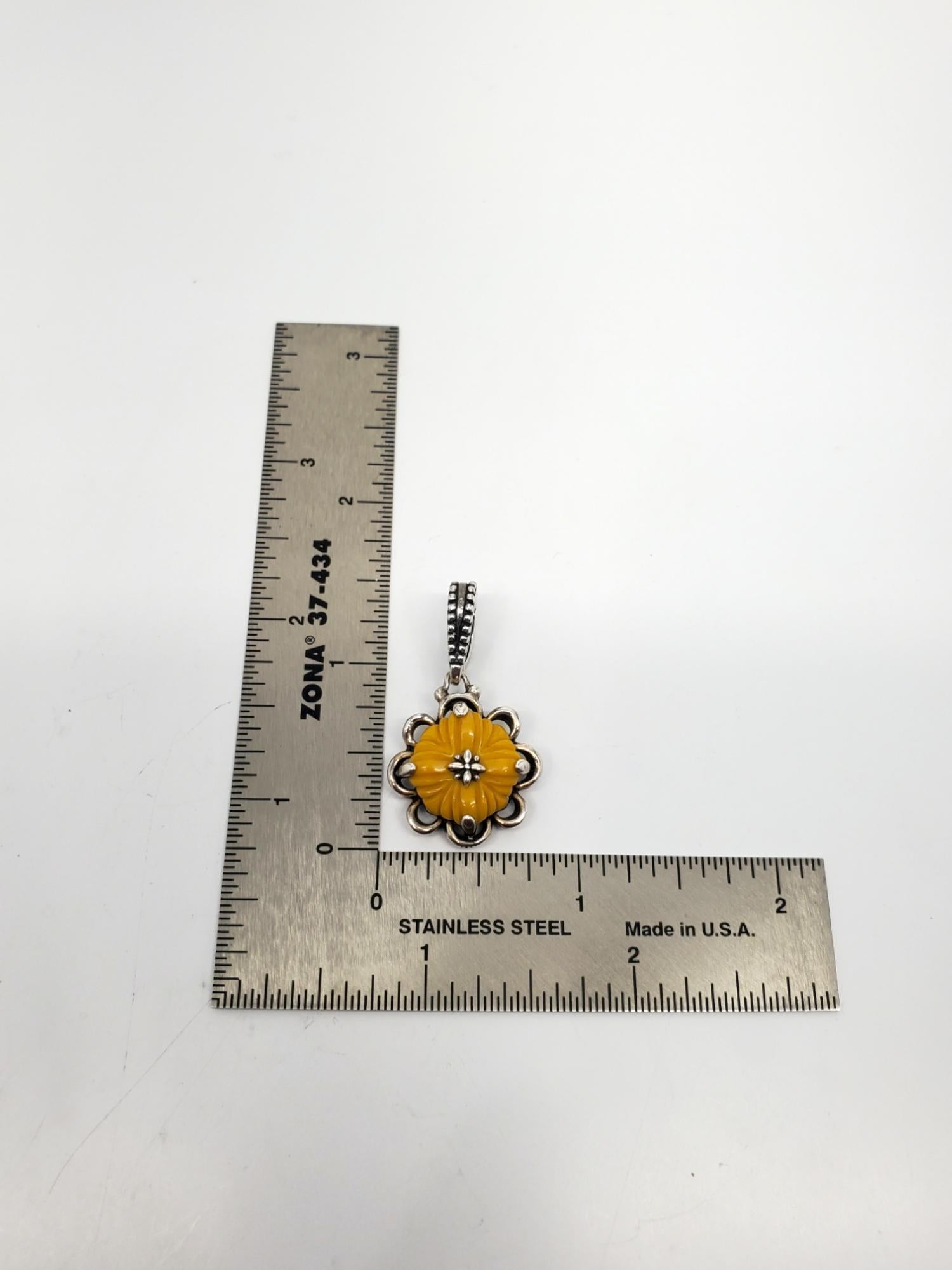 Carolyn Pollack Pendentif breloque à fleur jaune sculpté en argent sterling n° 19588 en vente 4