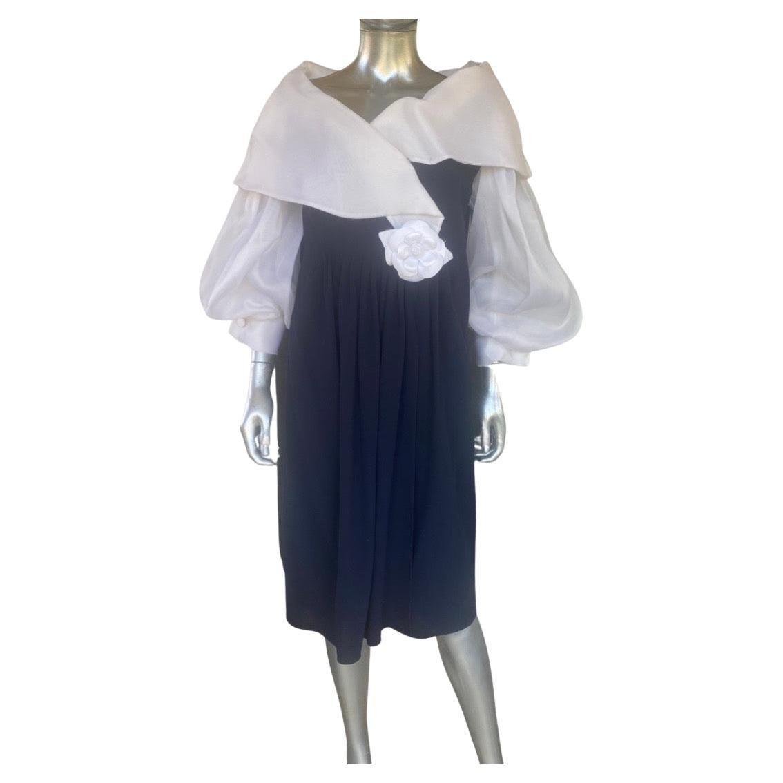 Carolyn Roehm for I Magnin Navy Crepe & White Organza Off Shoulder Dress Size 16 For Sale