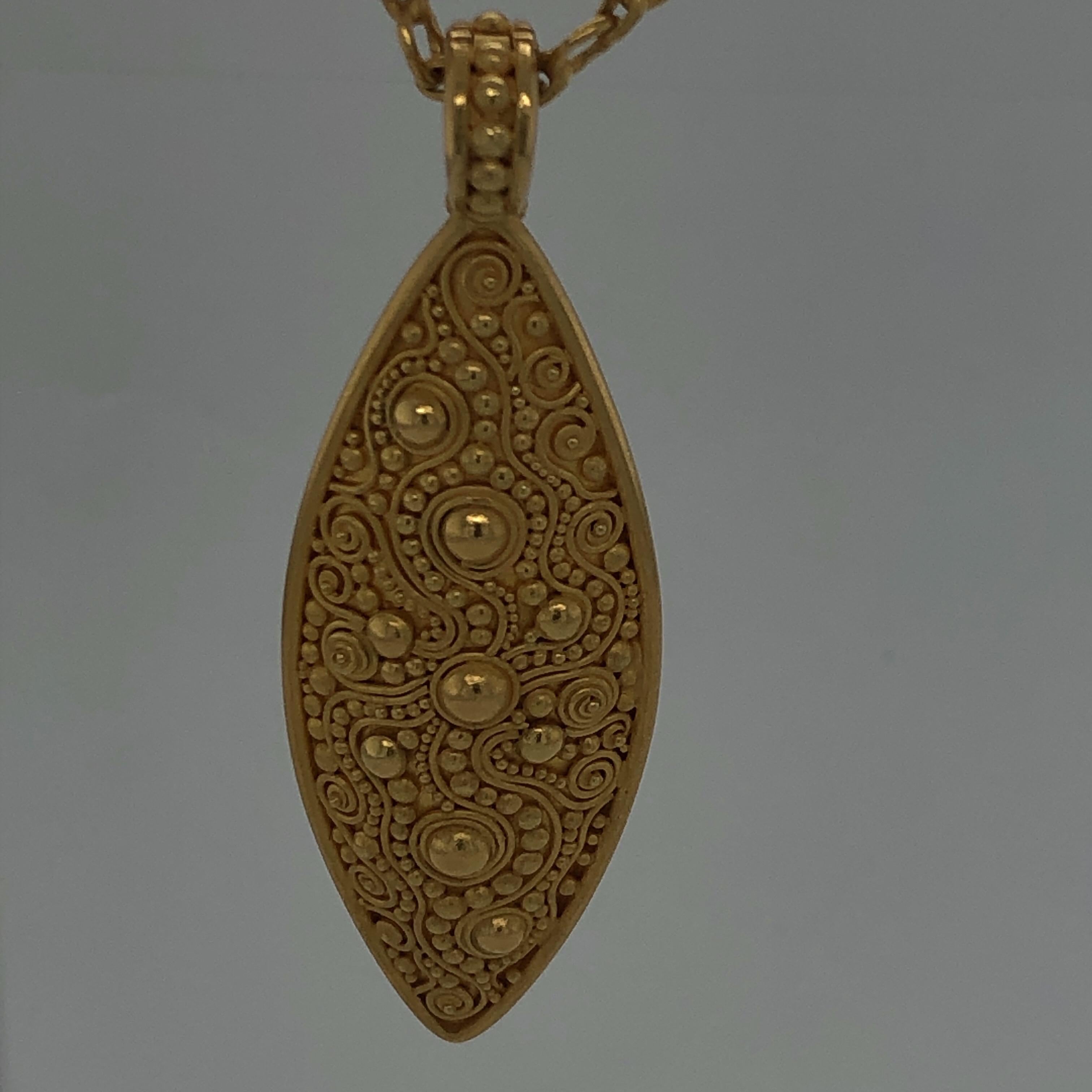 Carolyn Tyler Pendant Necklace In Excellent Condition In Dallas, TX