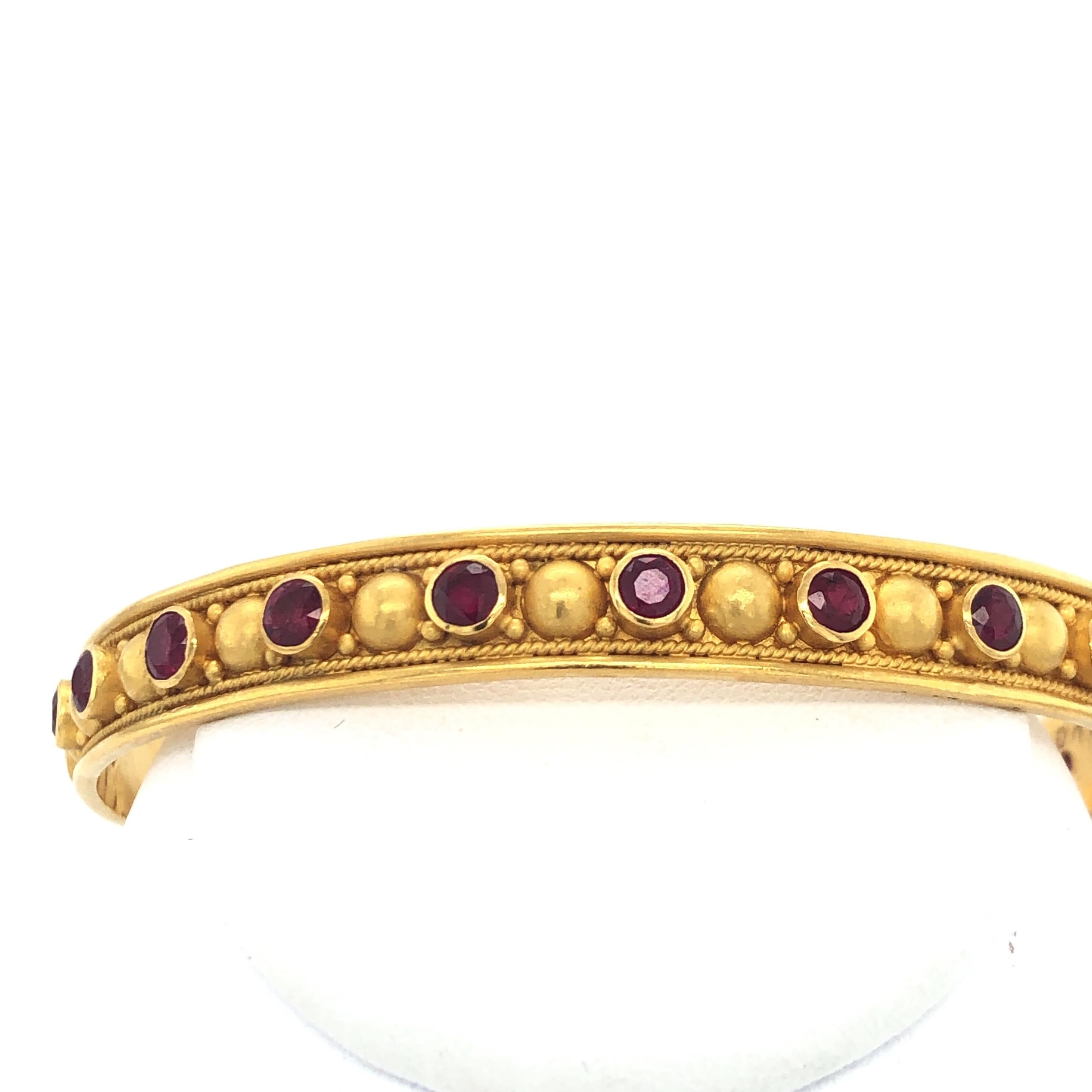 Carolyn Tyler Yellow Gold and Ruby Bangle Bracelet In New Condition In Dallas, TX