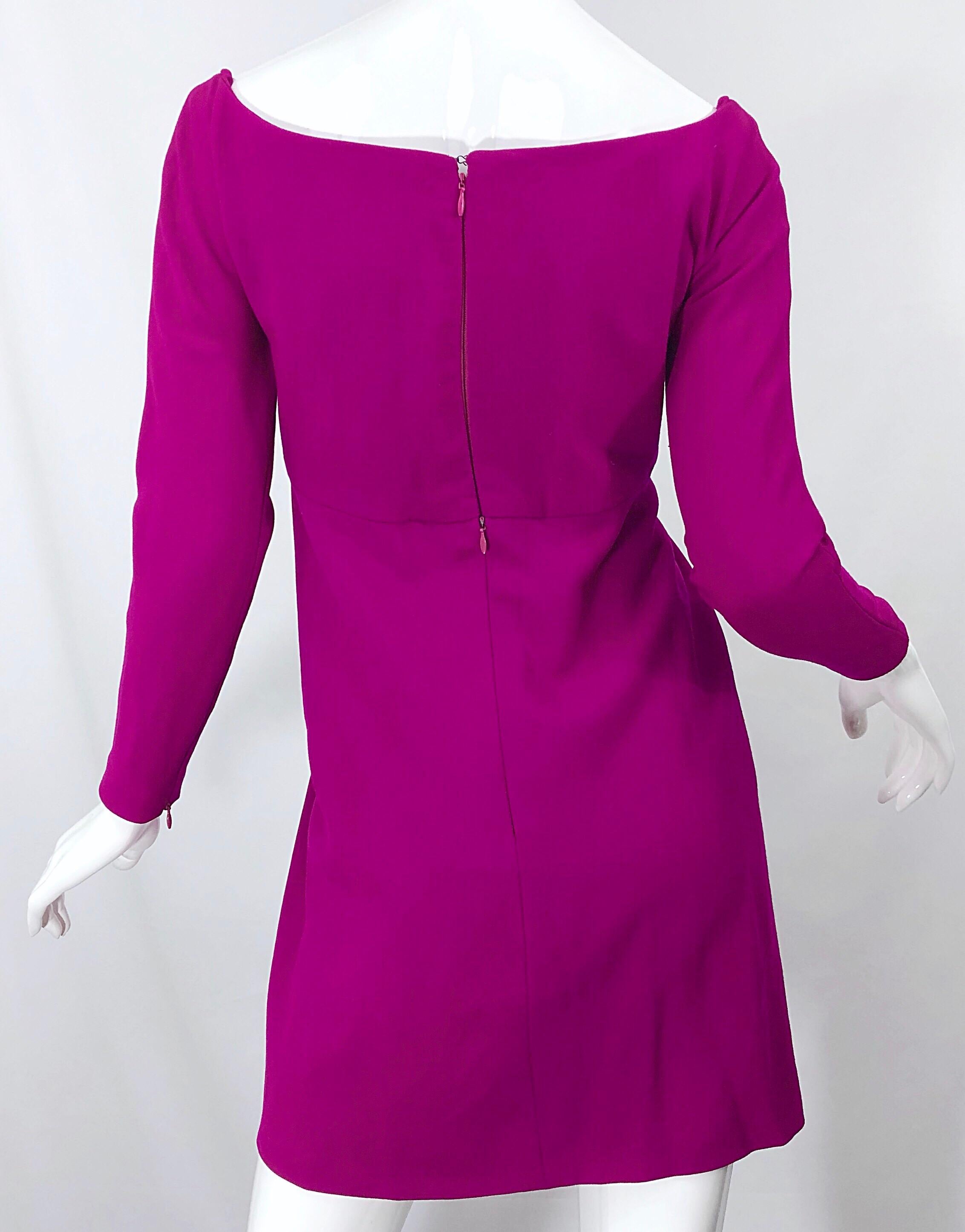 Carolyne Roehm Años 90 Fucsia Rosa Caliente Lana Vintage Años 90 Mini Vestido Imperio en venta 7