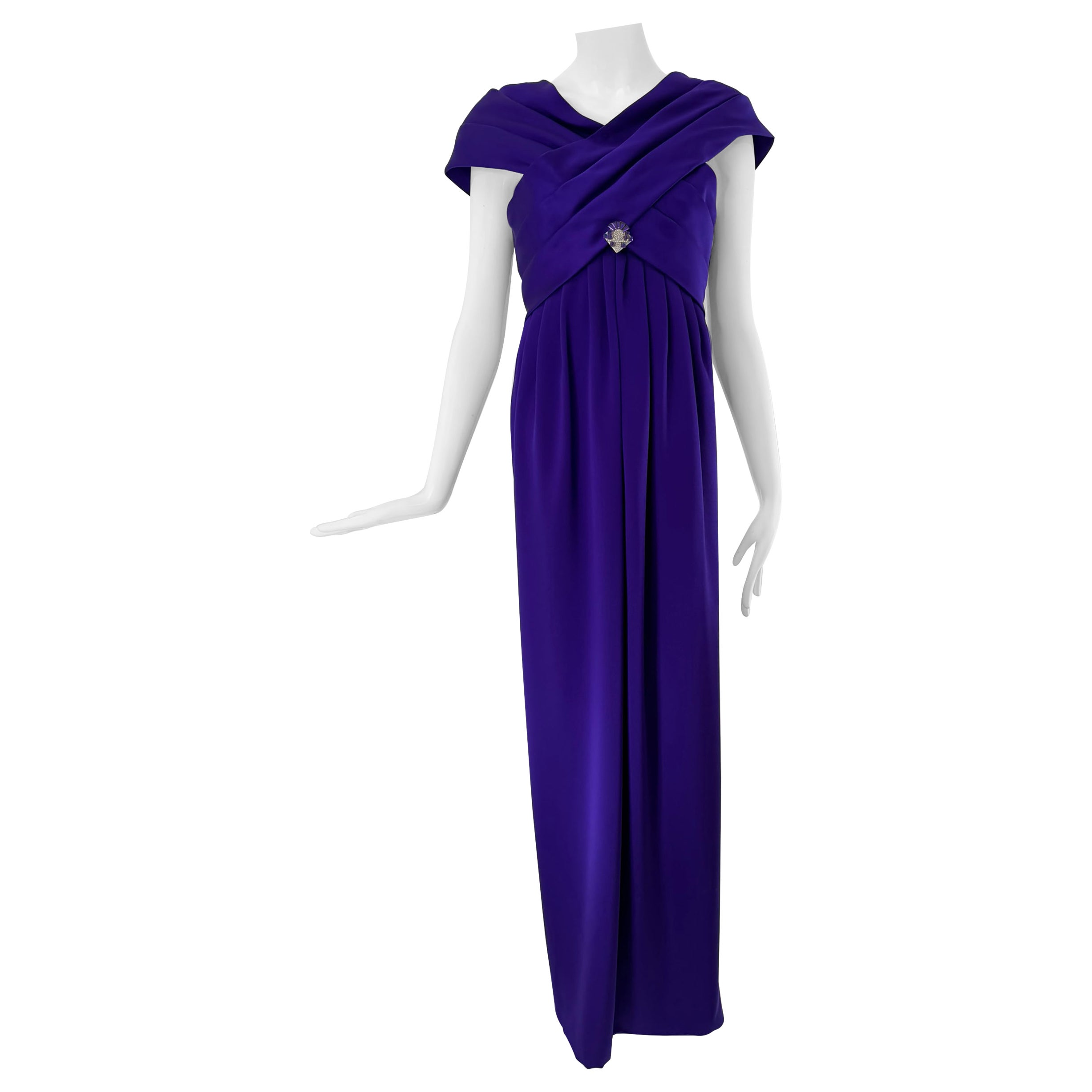 Carolyne Roehm Purple Satin Portrait Neckline Sleeveless Empire Evening Dress 10 For Sale