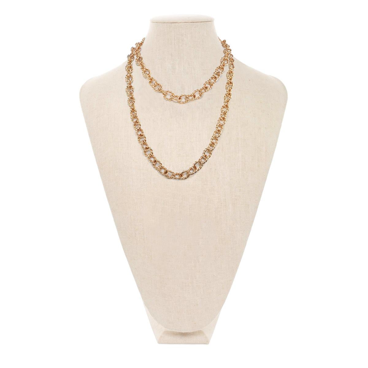 Carolyne Roehm x CINER Gold Mix Textured Round Chain In New Condition For Sale In New York, NY