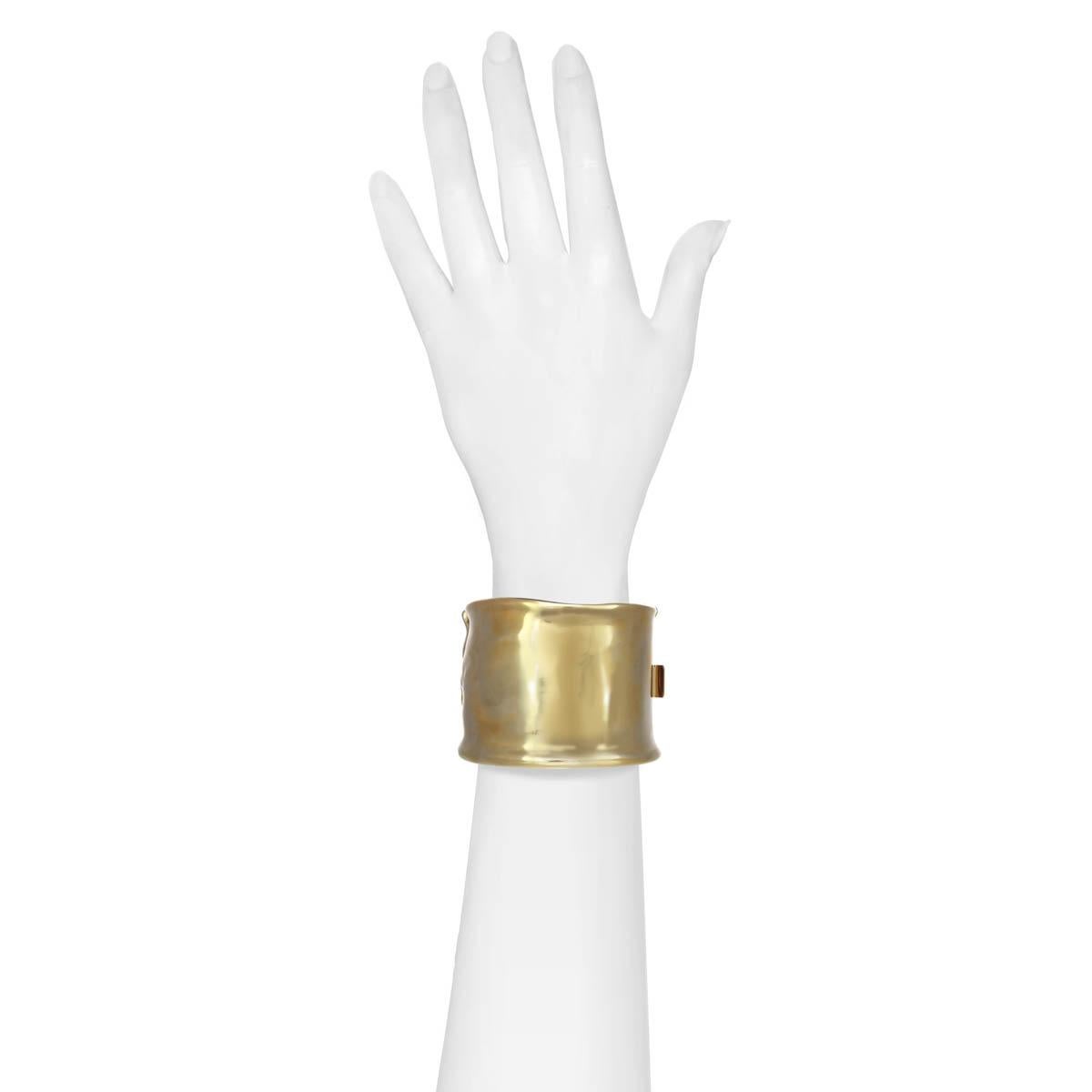 Contemporary Carolyne Roehm x CINER Organic Gold Cuff For Sale