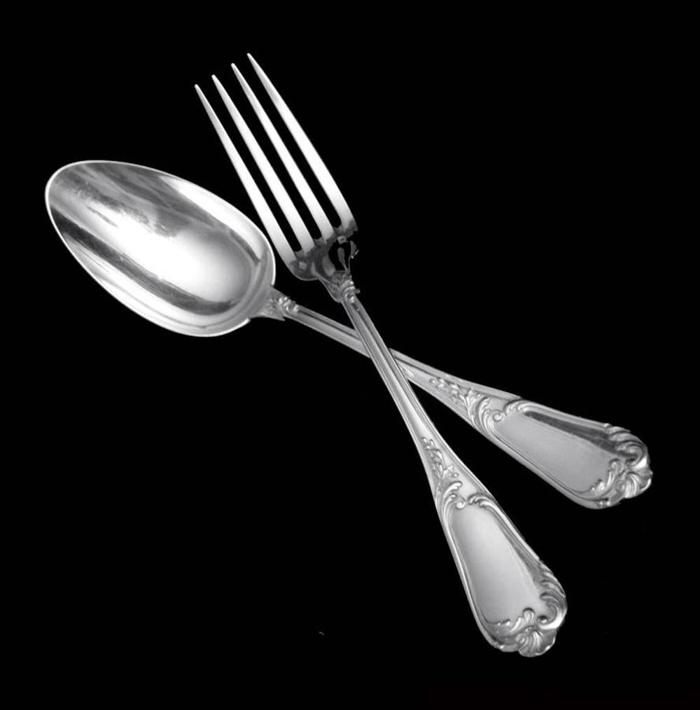 Caron - 197pc. Antique French 950 Sterling Silver & Vermeil Flatware Set, Marly  In Good Condition For Sale In Wilmington, DE
