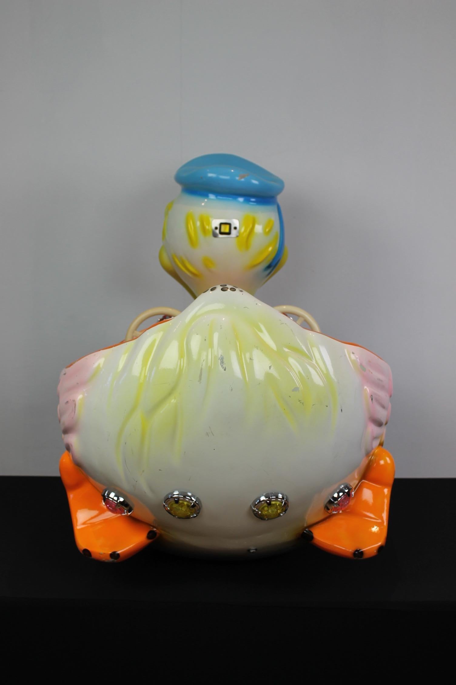 Carousel Donald Duck Figurine Carnival Ride 4