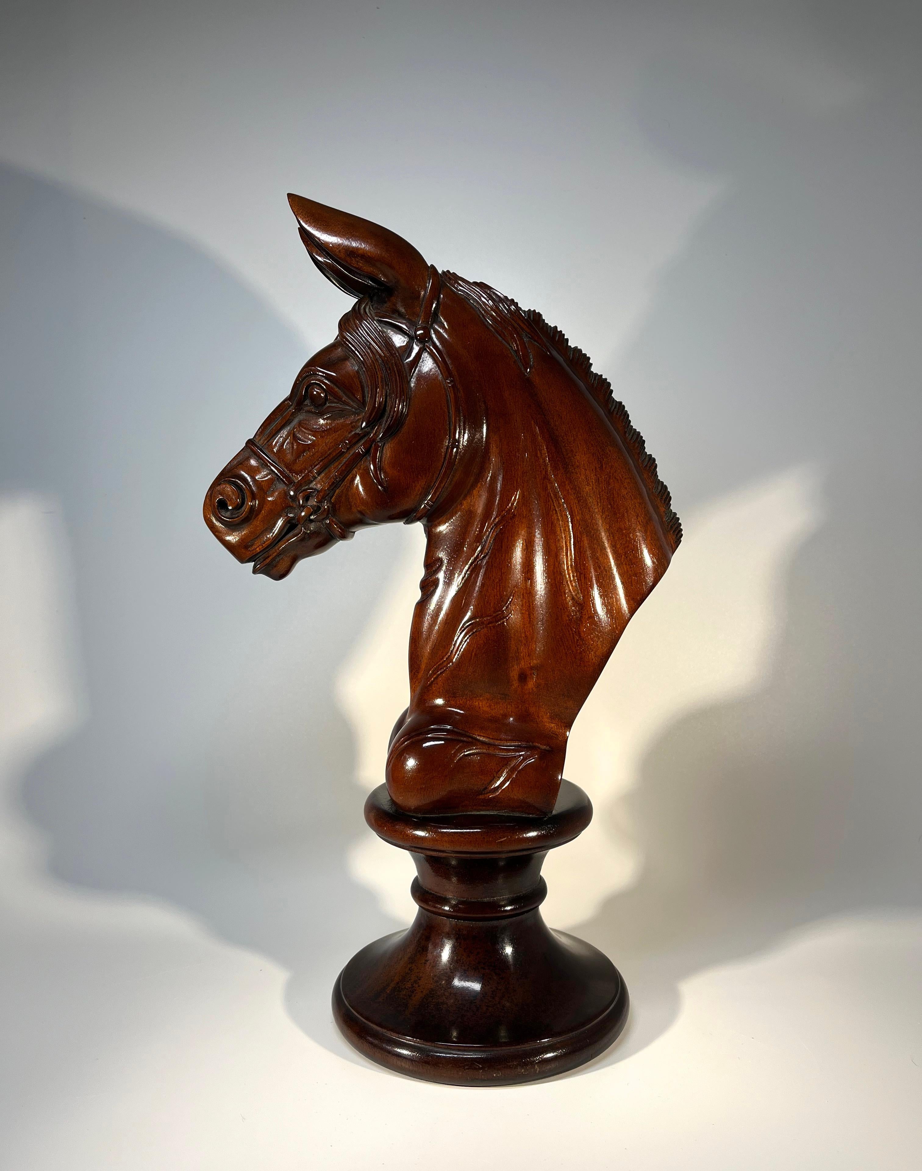 Carousel Galloper's Horses Head Carved Mahogany Bust In Excellent Condition For Sale In Rothley, Leicestershire