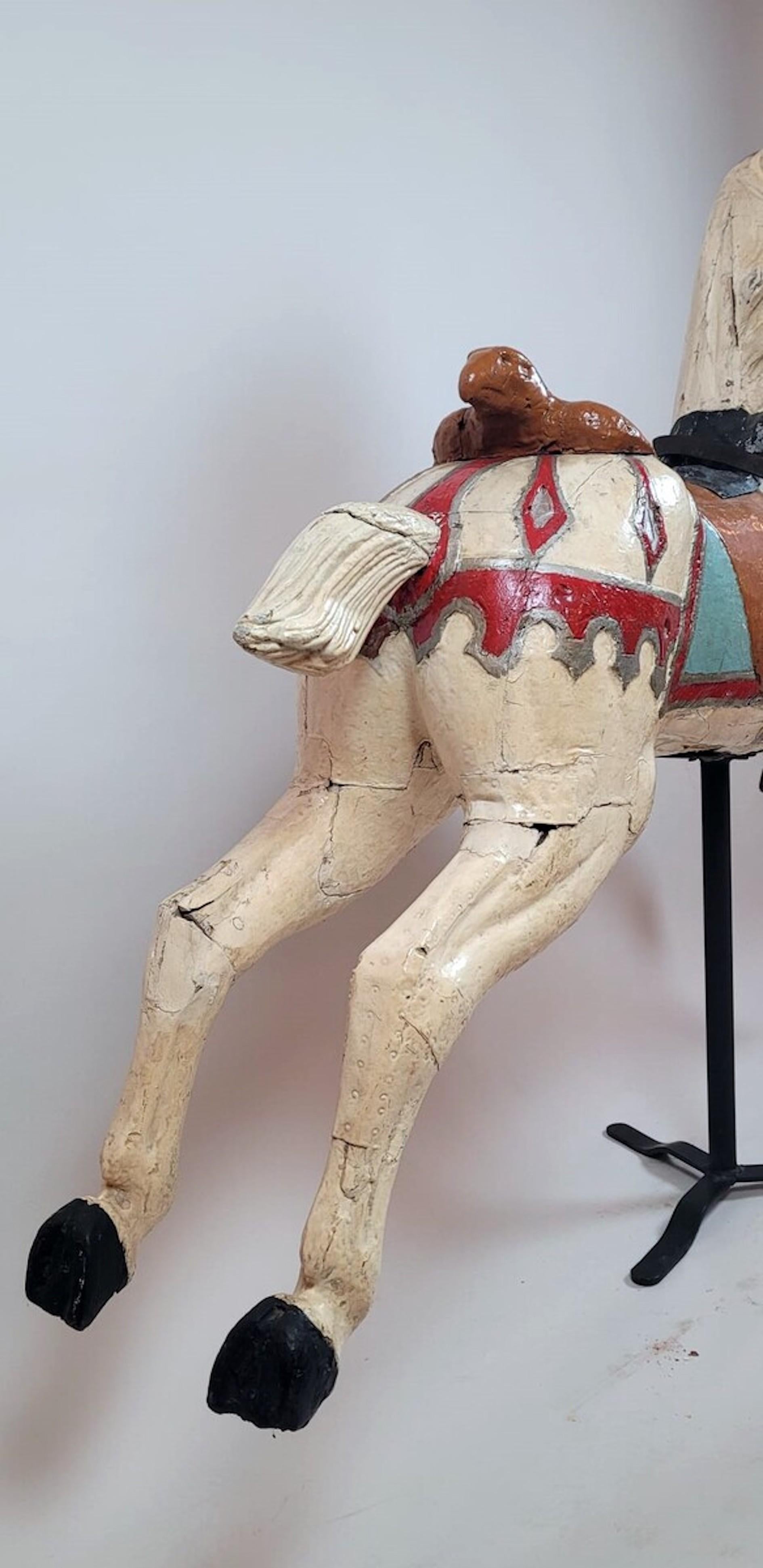 Carousel Horse In Painted Wood - Circa 1900 1