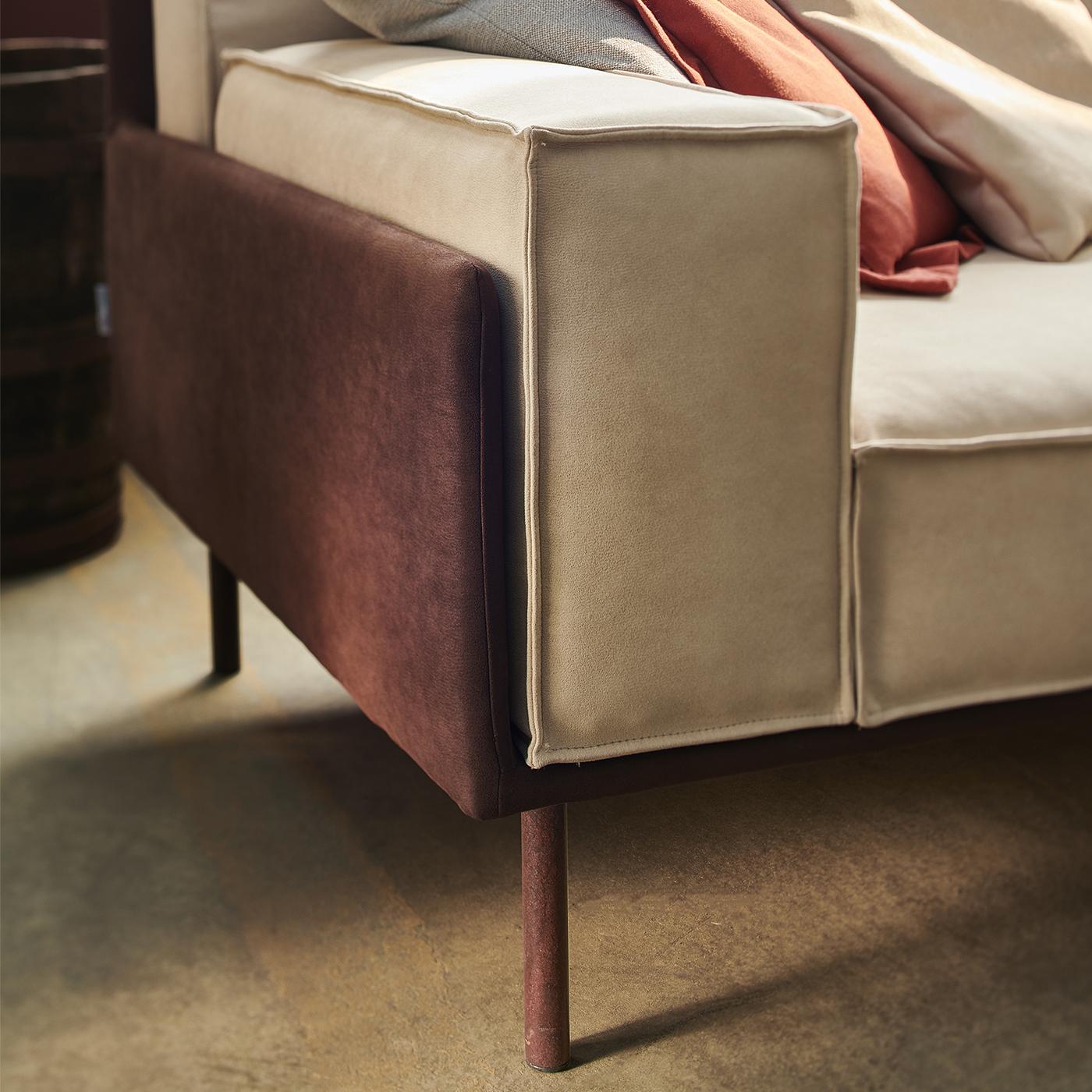 With its sturdy structure in plywood and a steel frame, the carousel linear sofa, by Prane Design, features polyurethane foam for the seat and armrest padding, a pentagonal cushion that rotates on itself and removable backs that can be positioned at