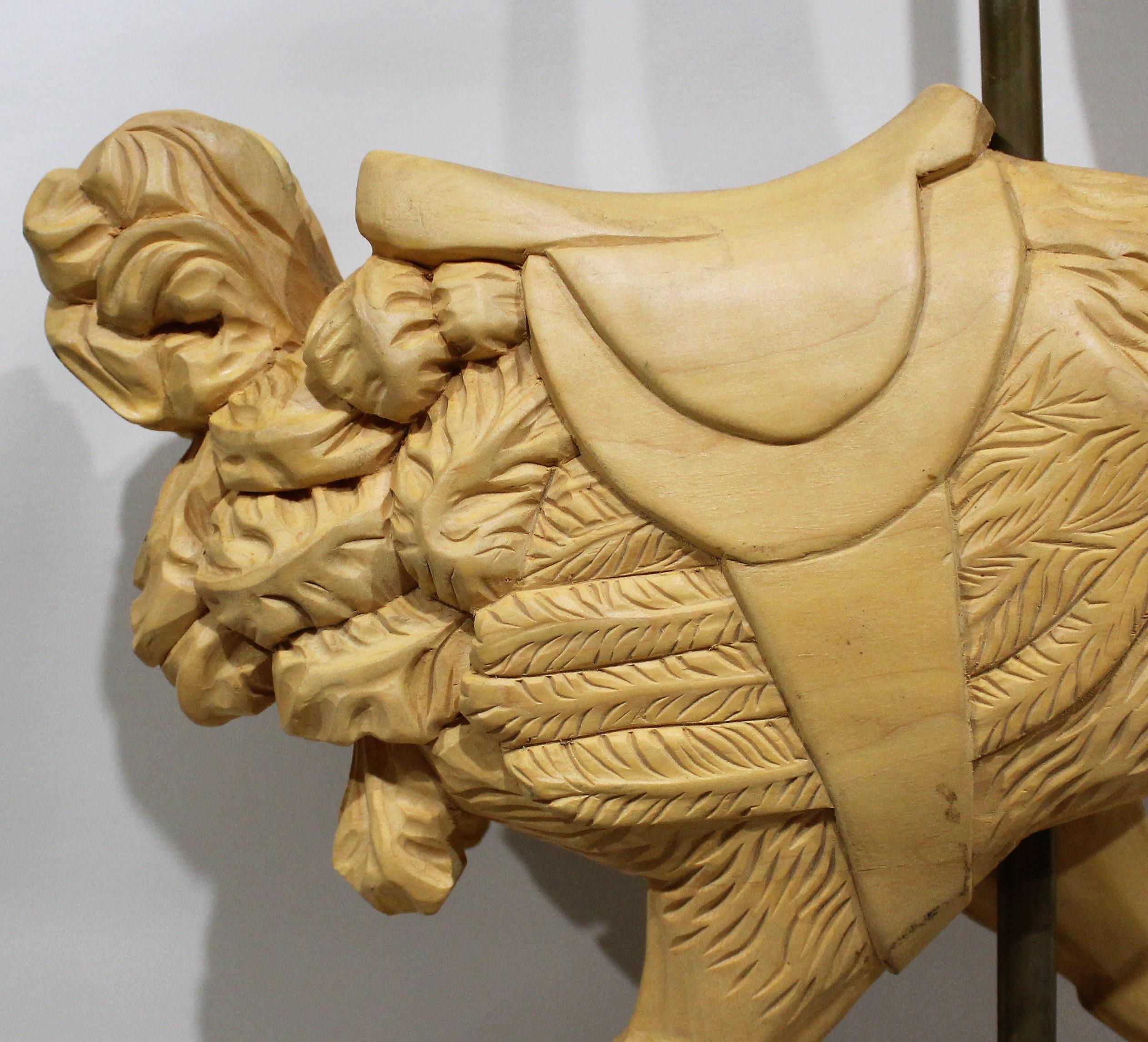 Sculpture d'autruche de manège Bon état - En vente à Hamilton, Ontario