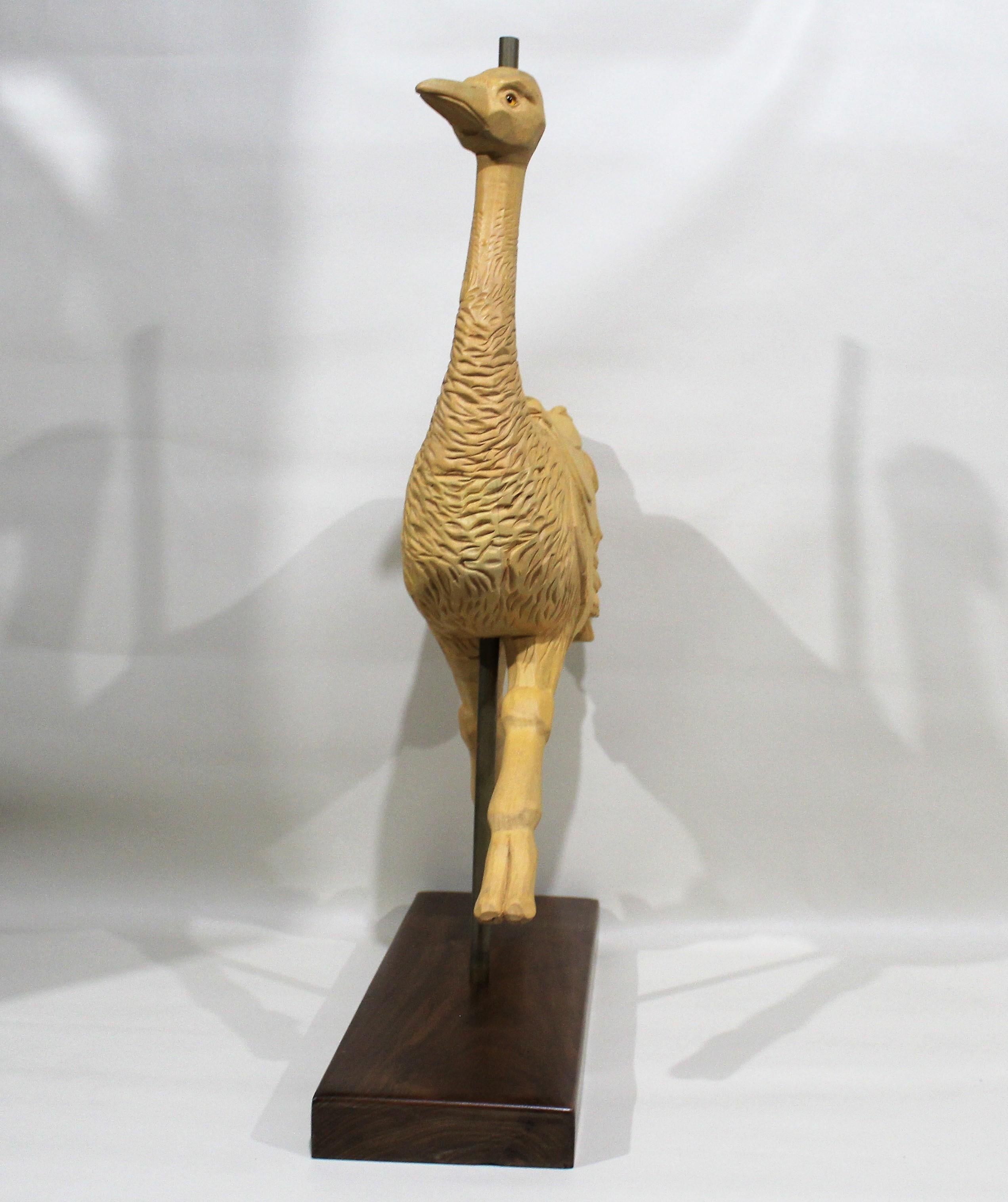 Fin du 20e siècle Sculpture d'autruche de manège en vente
