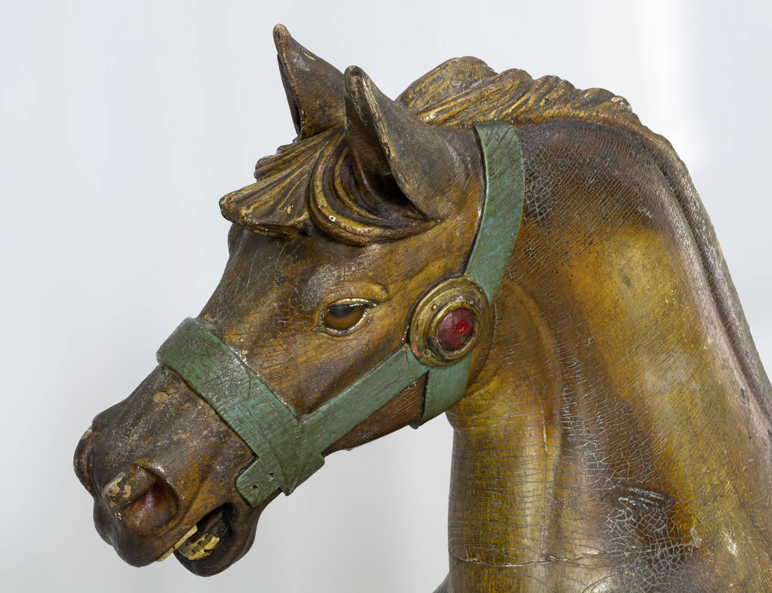 Américain Carrousel à cheval cabré fabriqué par Dentzel Carousel Company