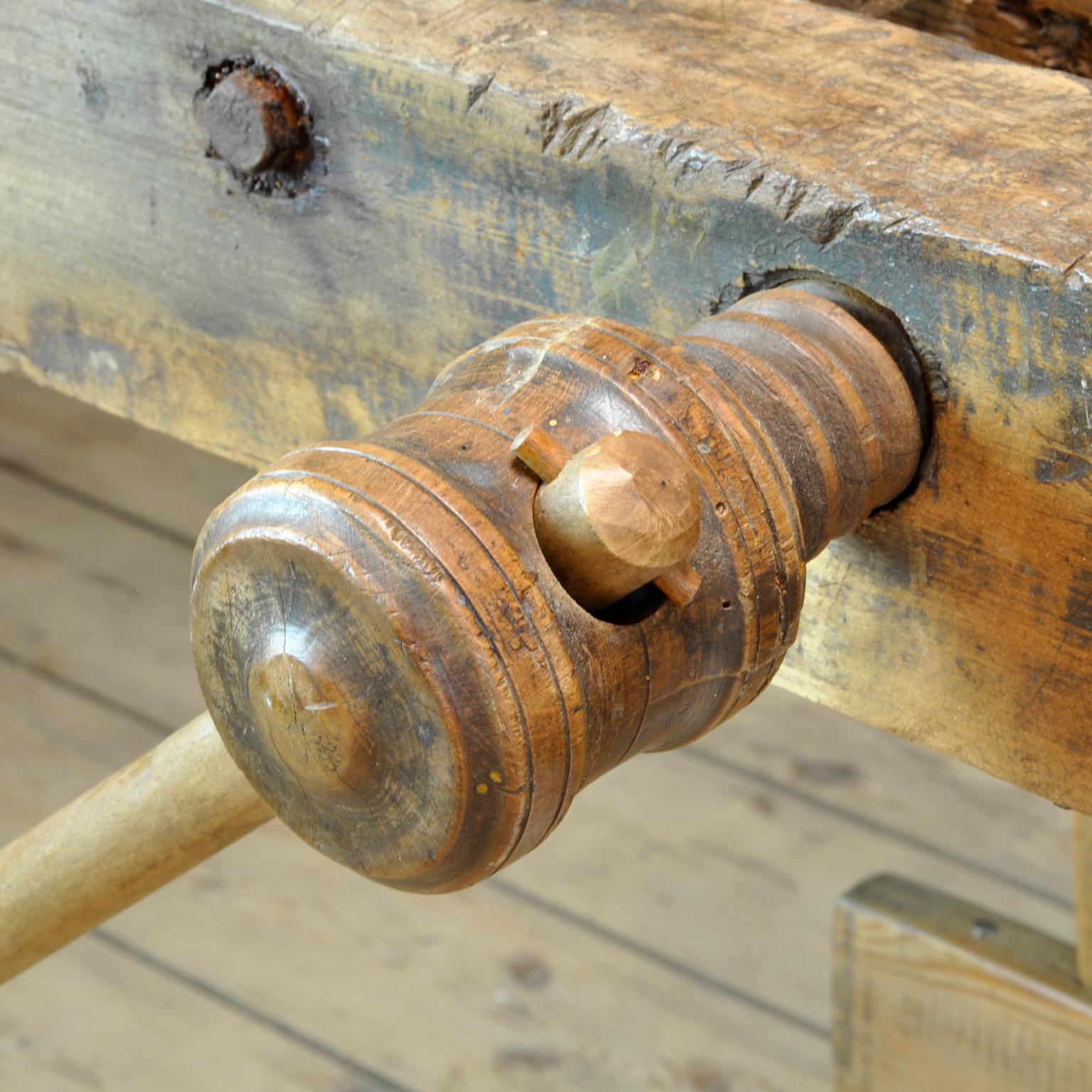 Carpenters Oak Workbench, circa 1900 4