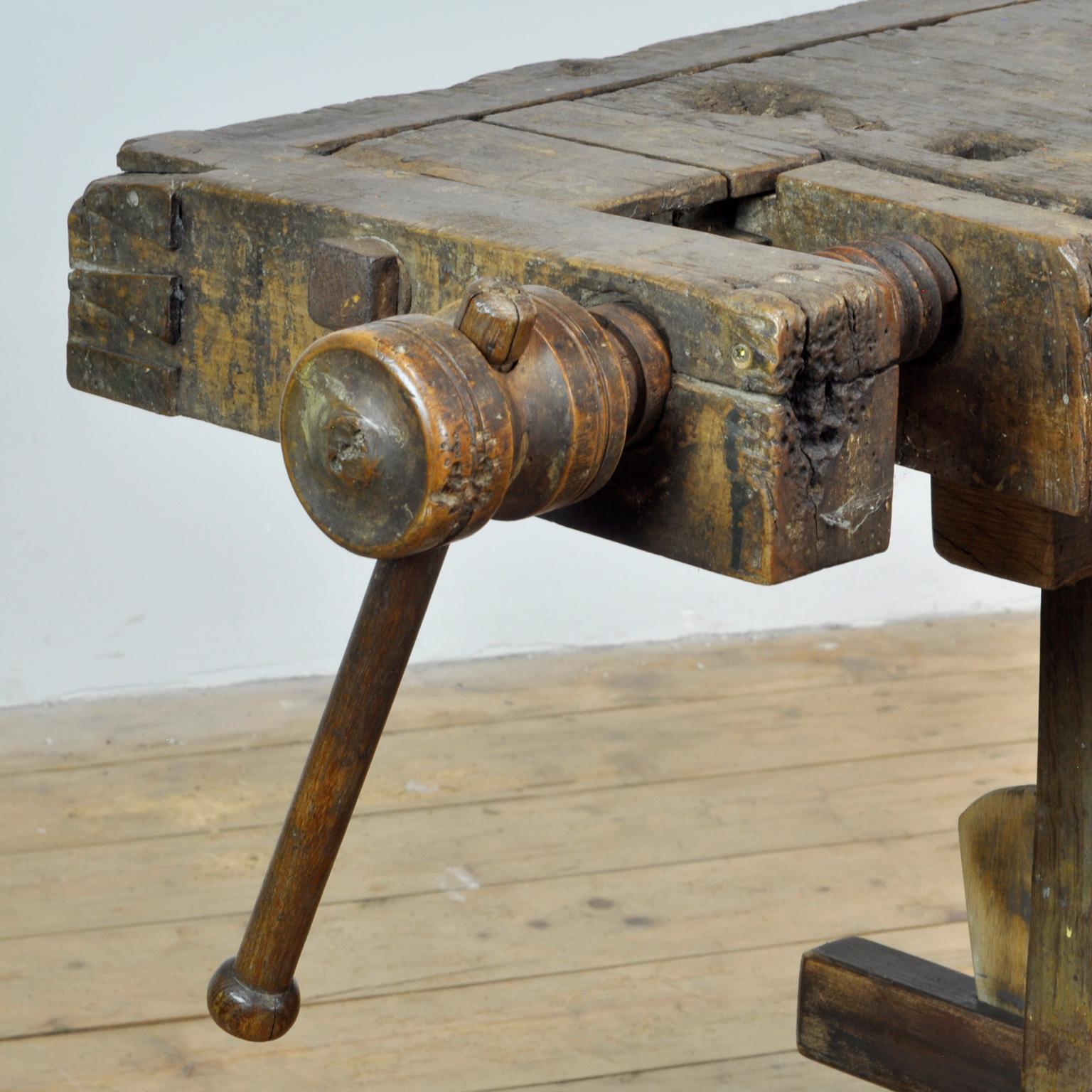 Carpenters Oak Workbench, circa 1900 4