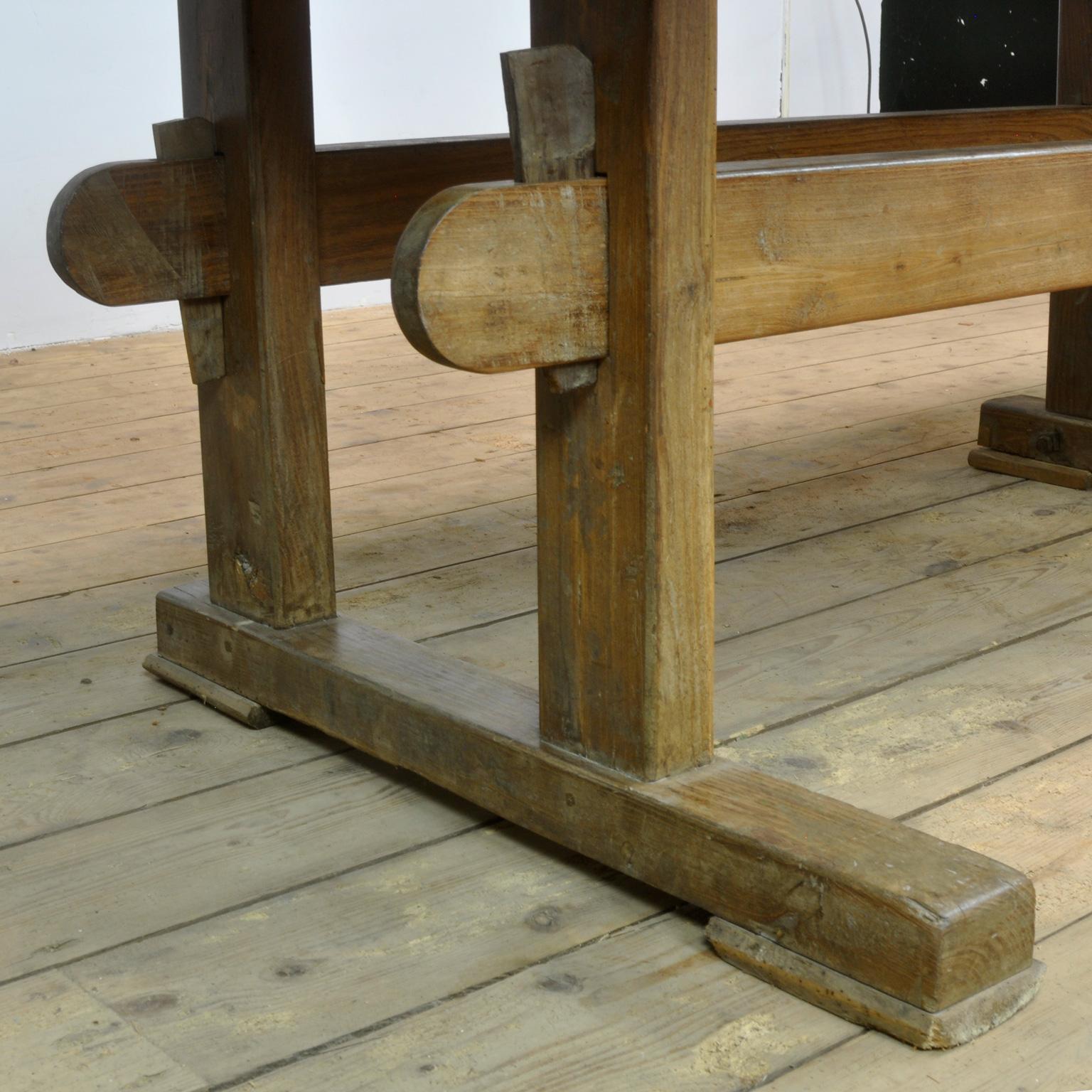 Carpenters Oak Workbench, circa 1900 3