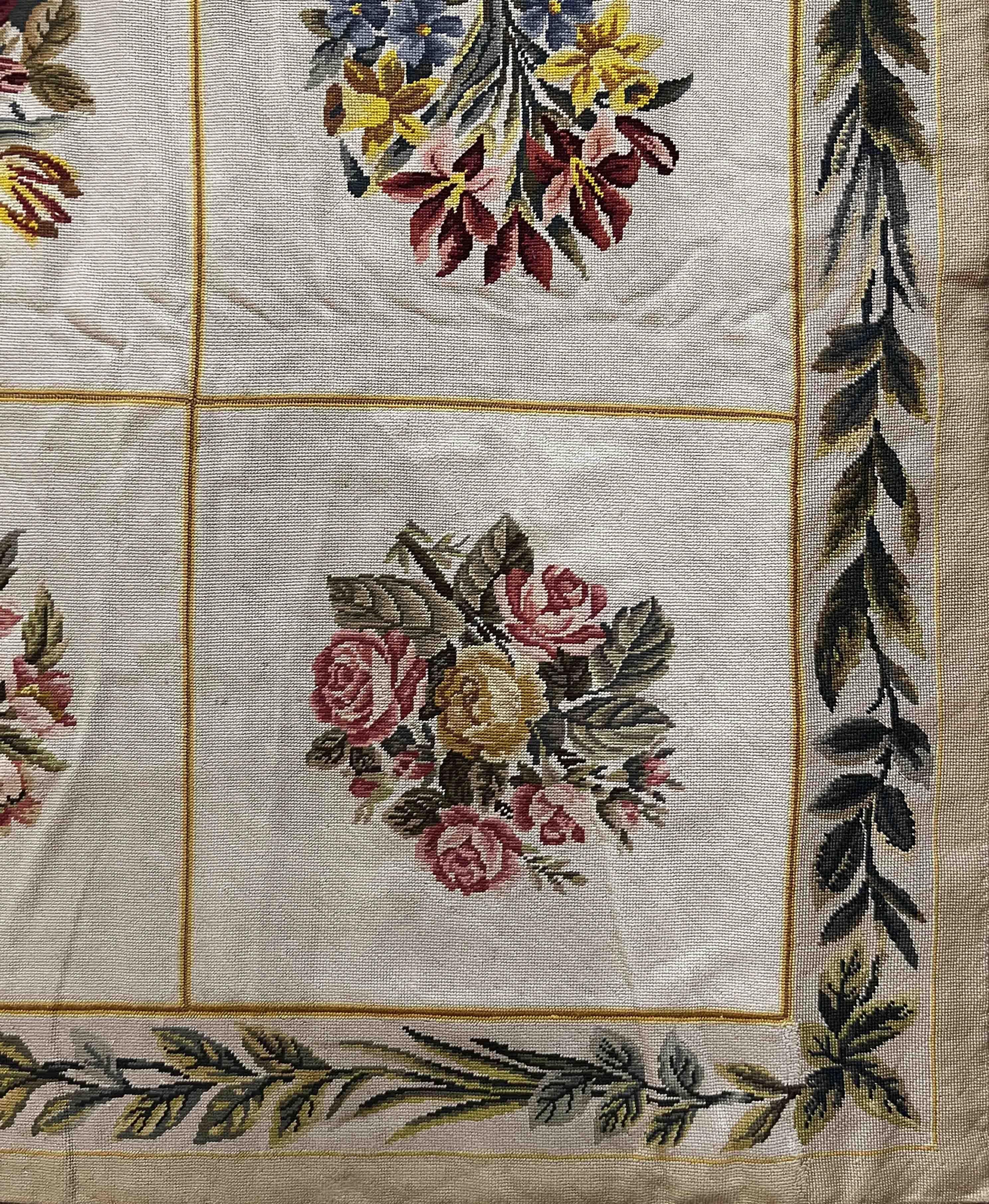 Lana Tappeto Au Petit Point 19TH. Secolo - Dimensioni: 2m80x1m30 - N° 947 in vendita