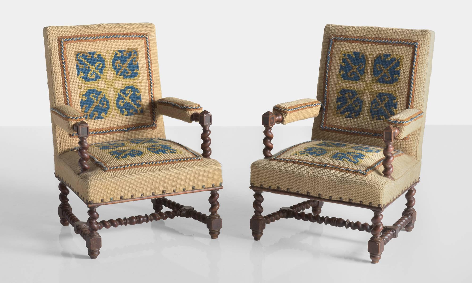 Carpet chairs, France, circa 1890

Unique pair of chairs upholstered in a thickly textured carpet-like material featuring a geometric woven motif. Includes elegantly turned oak arms and legs.

Measures: 15