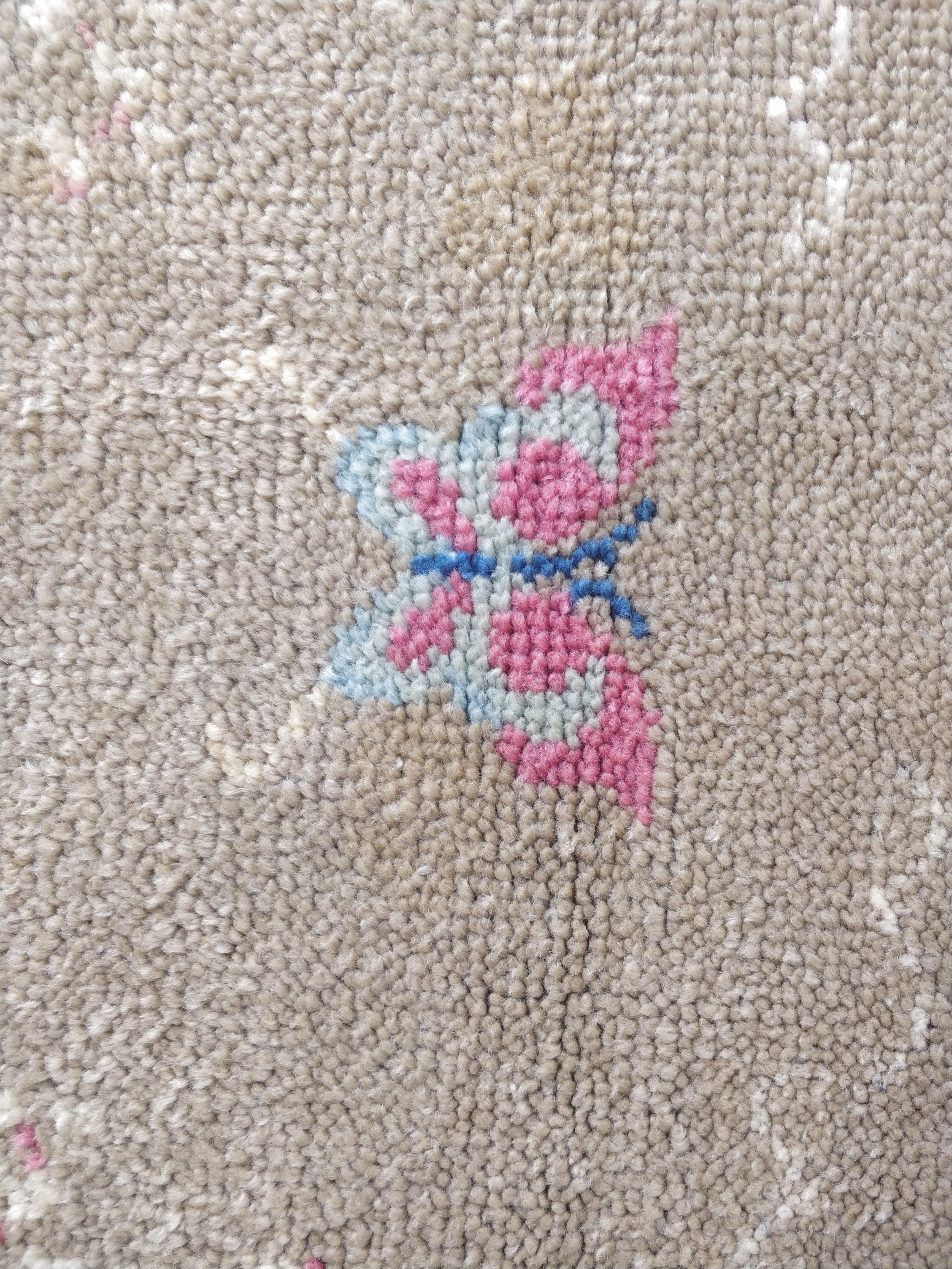 Mid-20th Century Carpet Cogolin France  Vintage wool Hand knotted  130 x 190  For Sale