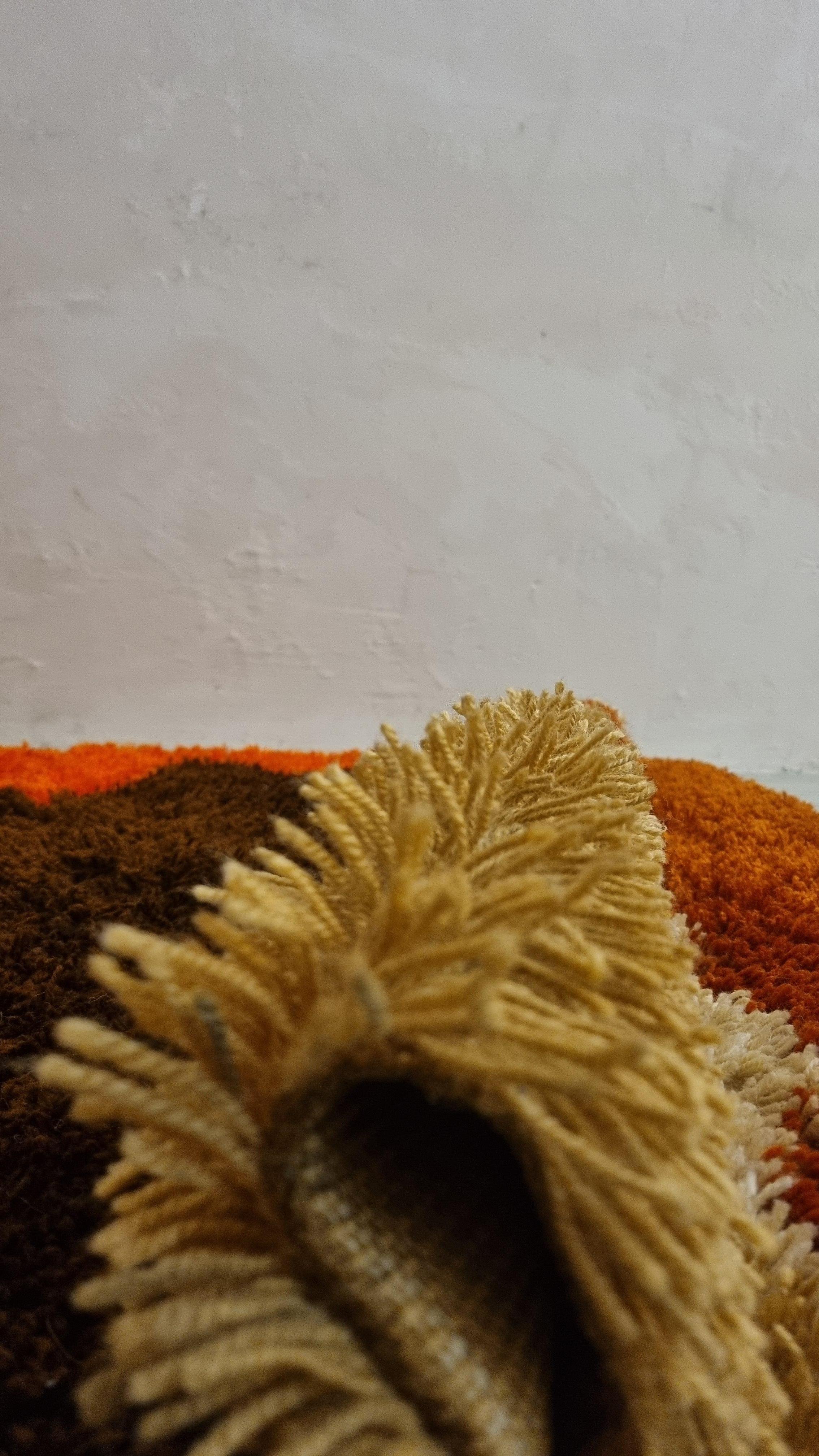 Carpet produced by Teppich- Siegel Germany 1970s In condizioni ottime in vendita a Arezzo, Italy