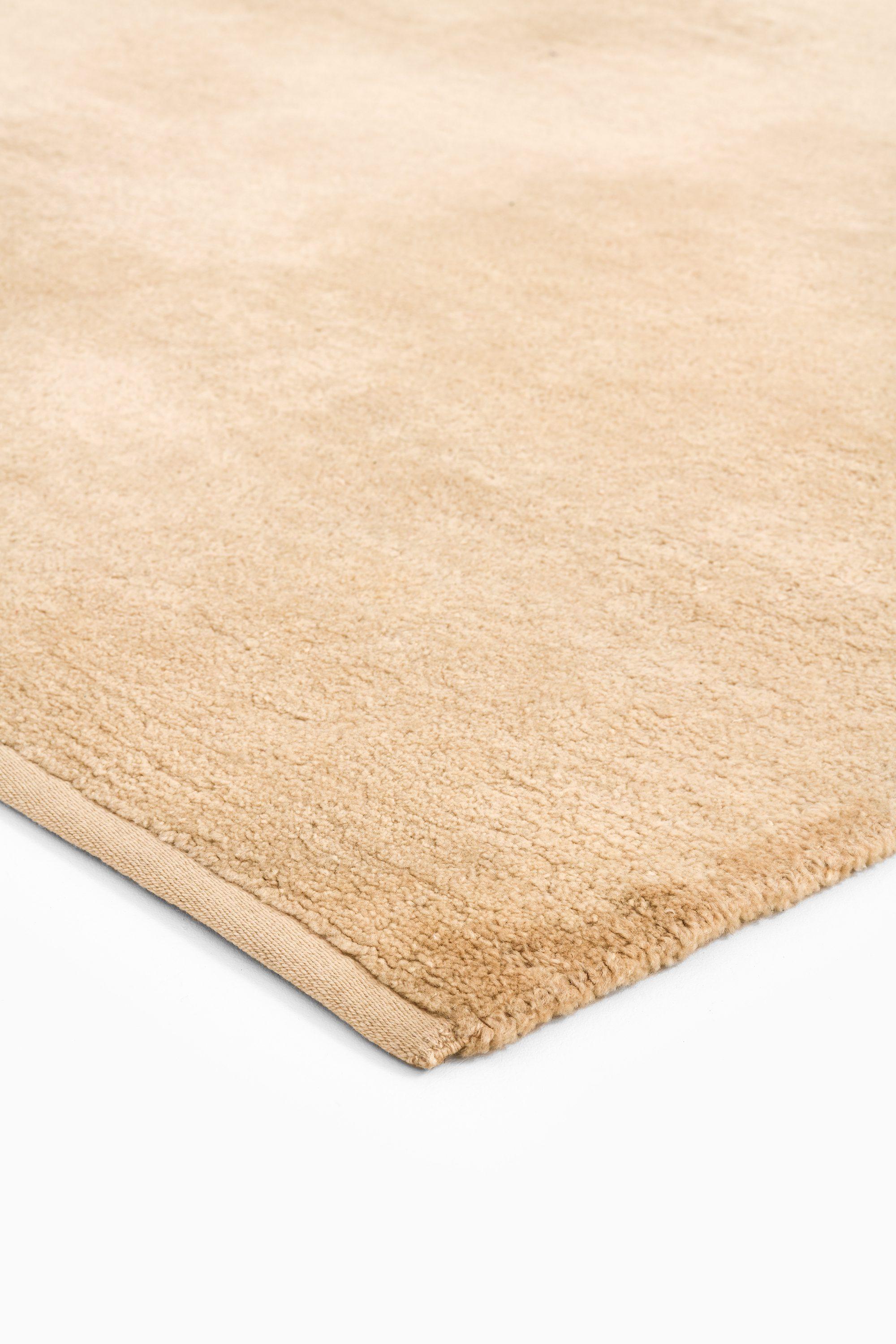 Carpet Produced in Sweden, 1960's In Good Condition For Sale In Limhamn, Skåne län