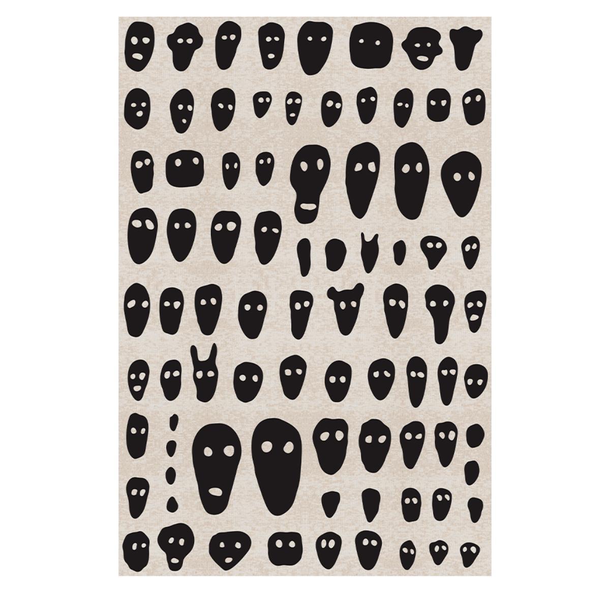 La collezione di tappeti Genetic Tales disegnata da Andrea Branzi presenta 15 disegni unici in tre diverse dimensioni: 200x300, 200x200 e 100x200. Ogni tappeto esplora la connessione tra genetica e design, creando un ponte tra la produzione di massa