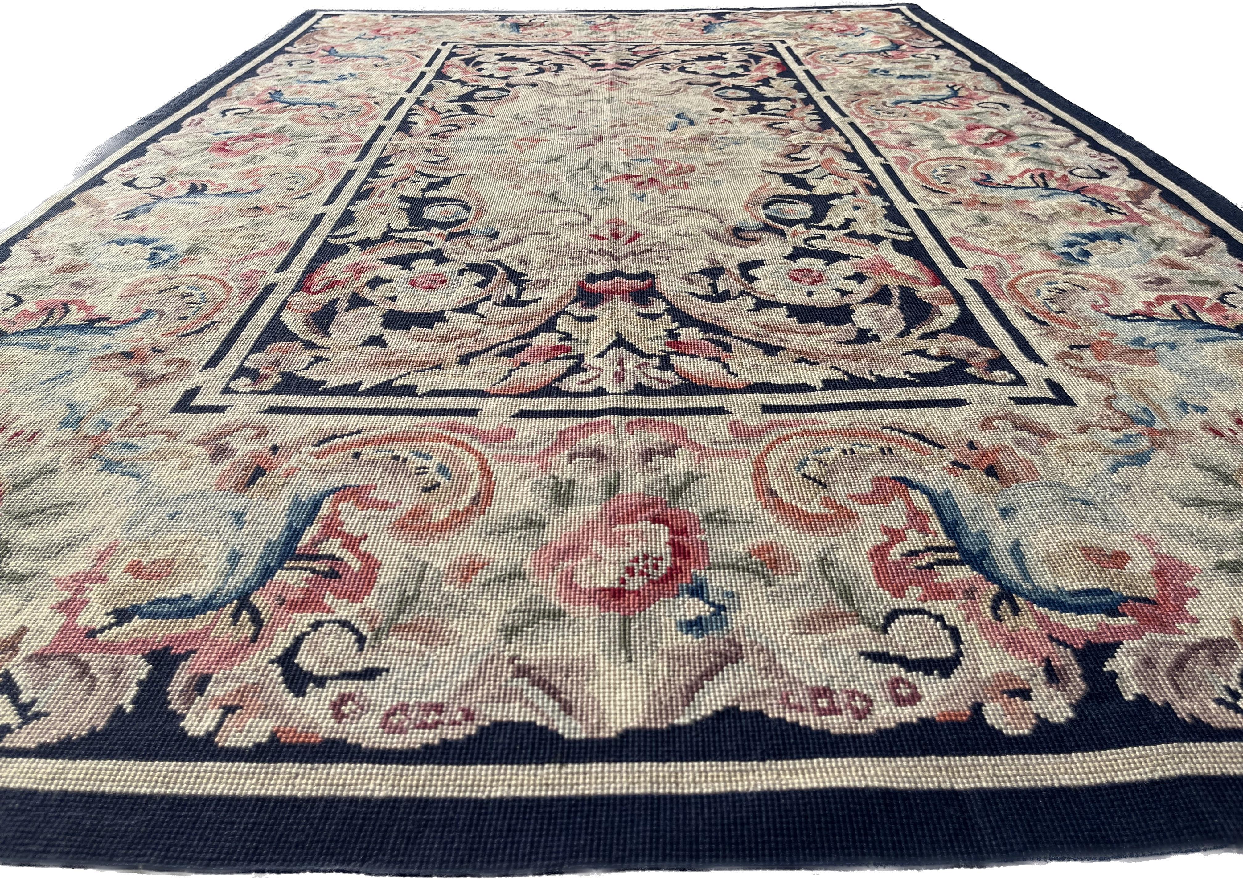 Carpet with knotted stitches in the style of Aubusson In Good Condition For Sale In RÉDING, FR