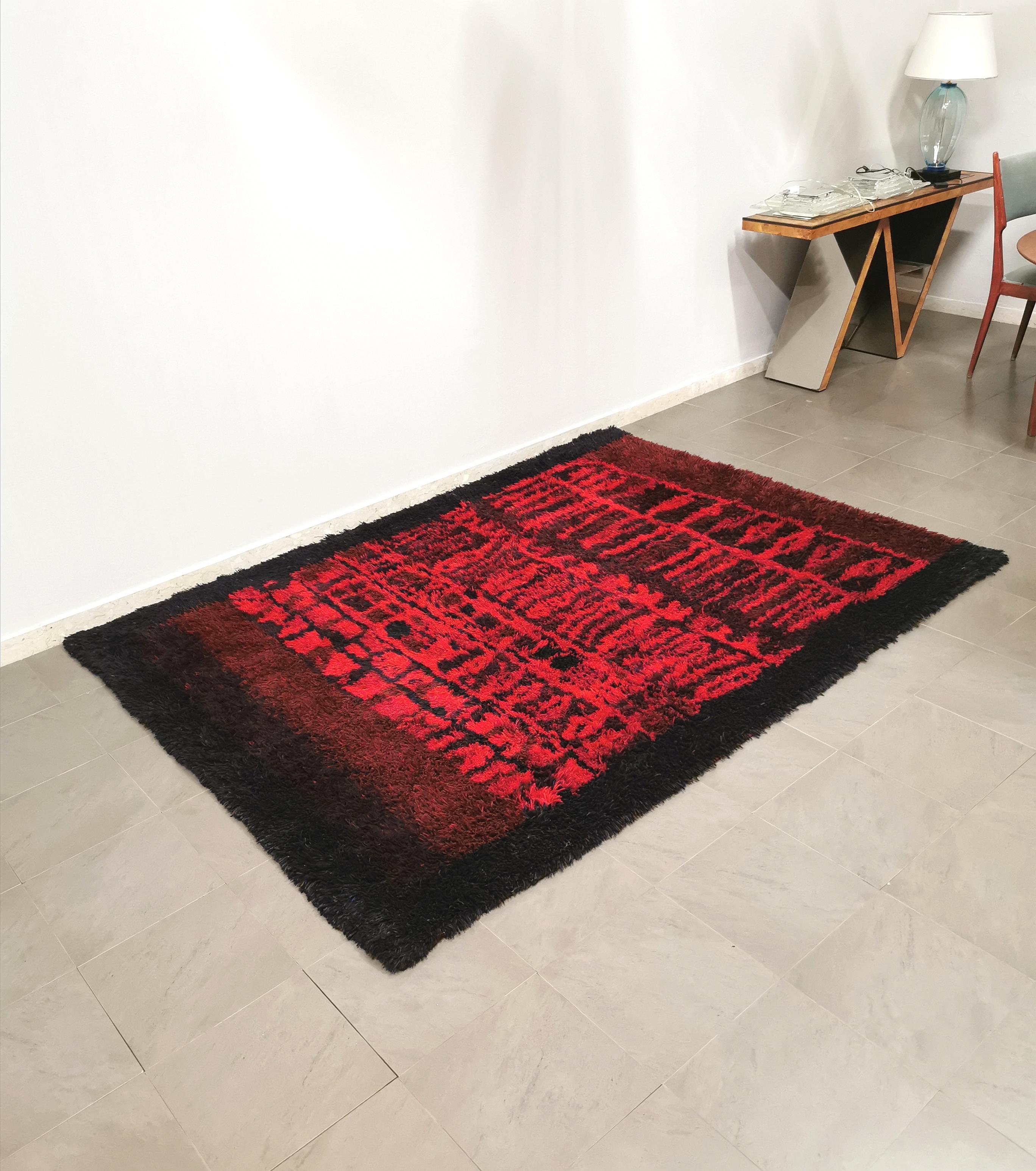 Carpet Wool Rug Large Midcentury Attributed to Verner Panton, Denmark, 1970s For Sale 1