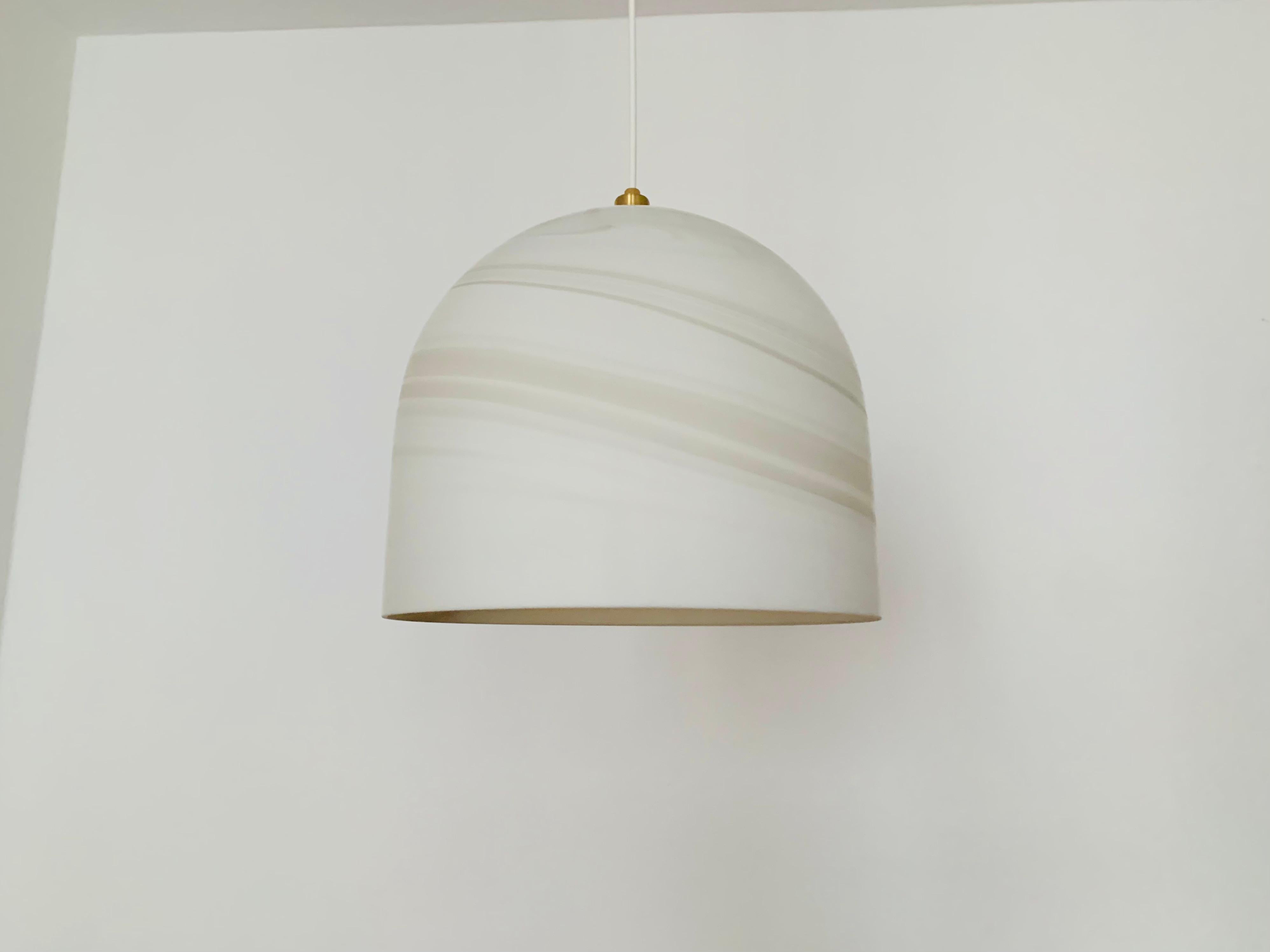 Mid-Century moderno Ciondolo in vetro di Carrara di Peill & Putzler in vendita