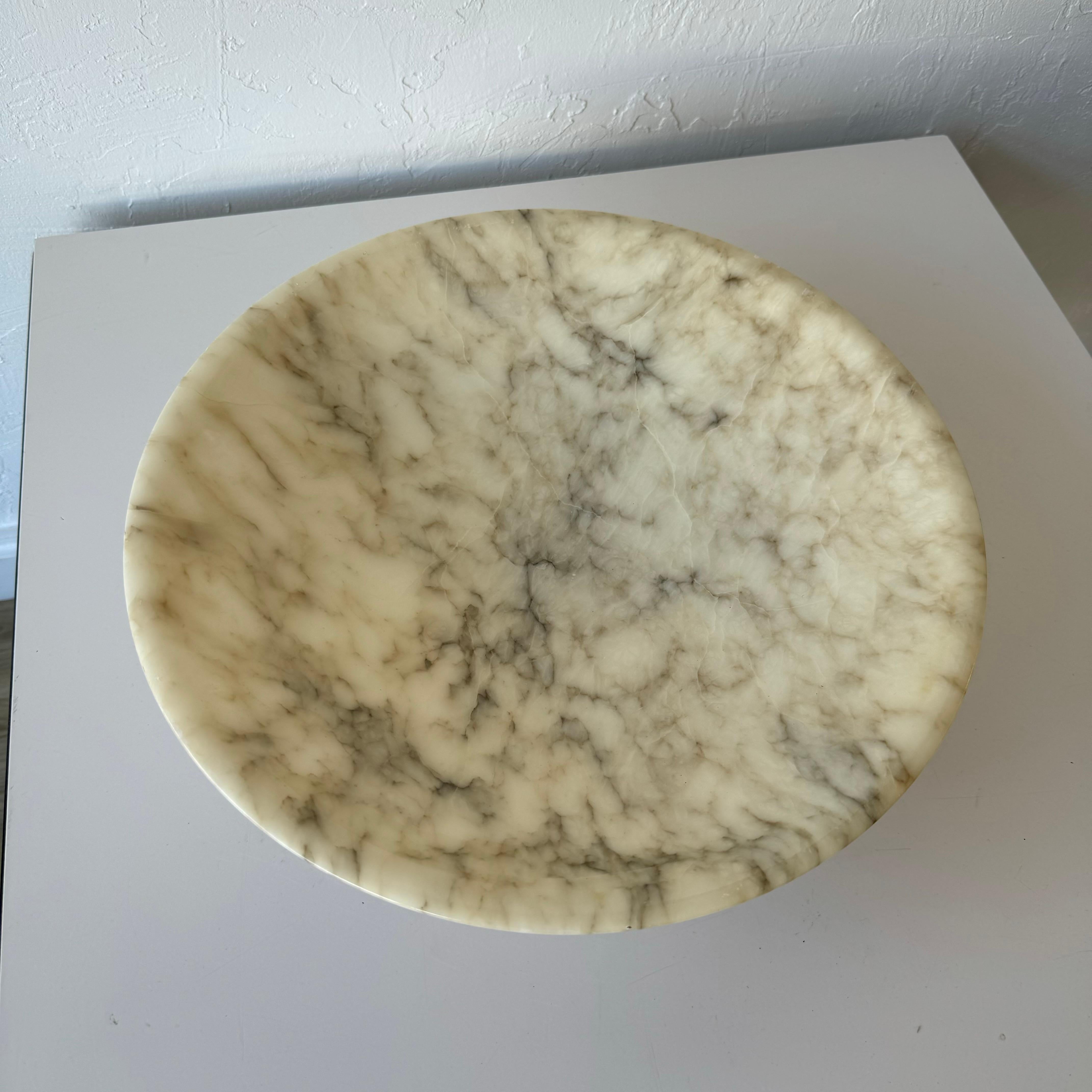 Mid-Century Modern Bol en marbre italien de Carrare, 1950 en vente