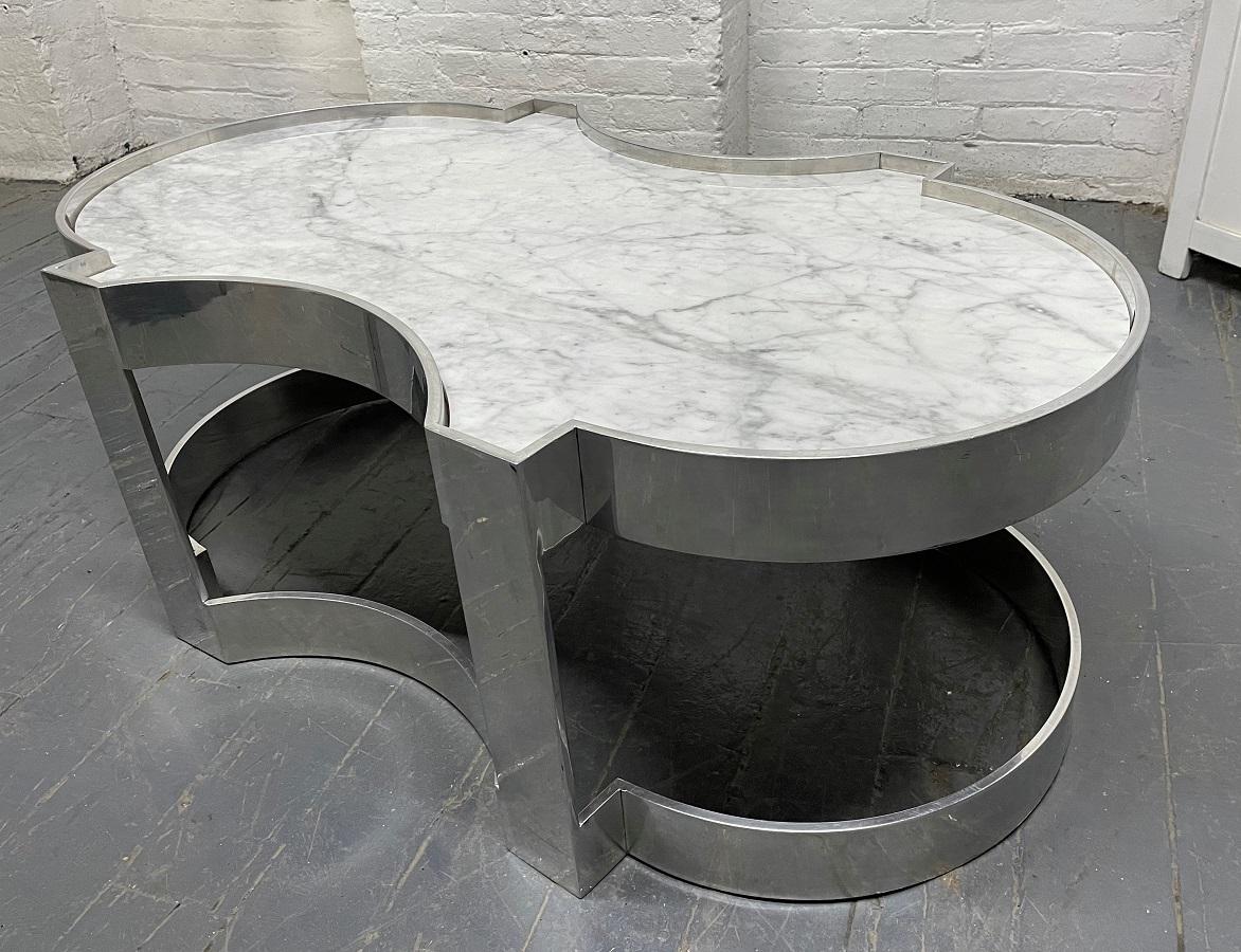 Carrara Marble and Chrome Two-Tier Coffee Table In Good Condition For Sale In New York, NY