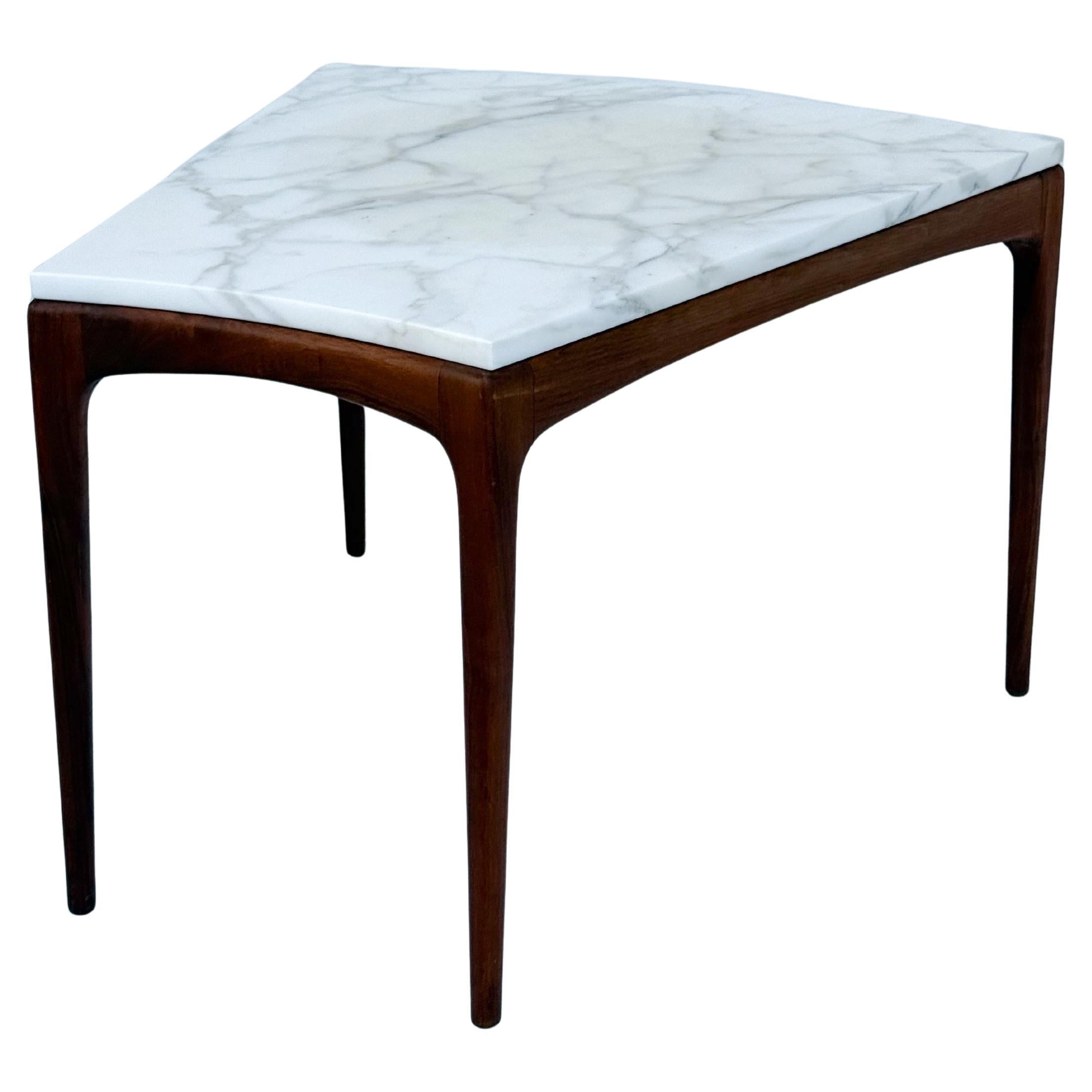 Carrara Marble and Walnut Wedge Shape Side Table For Sale