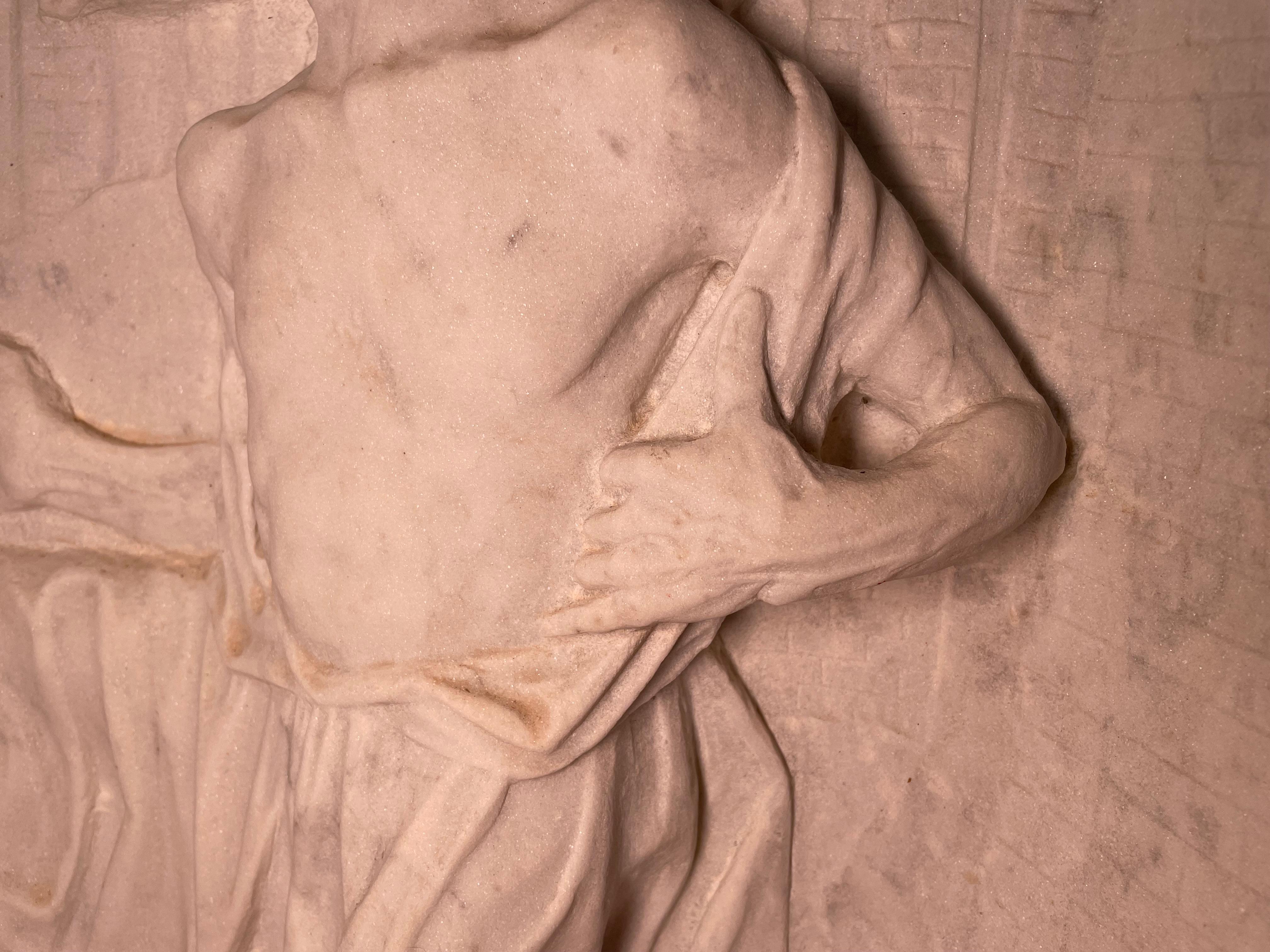 Italiano Bassorilievo di San Girolamo in marmo di Carrara in vendita