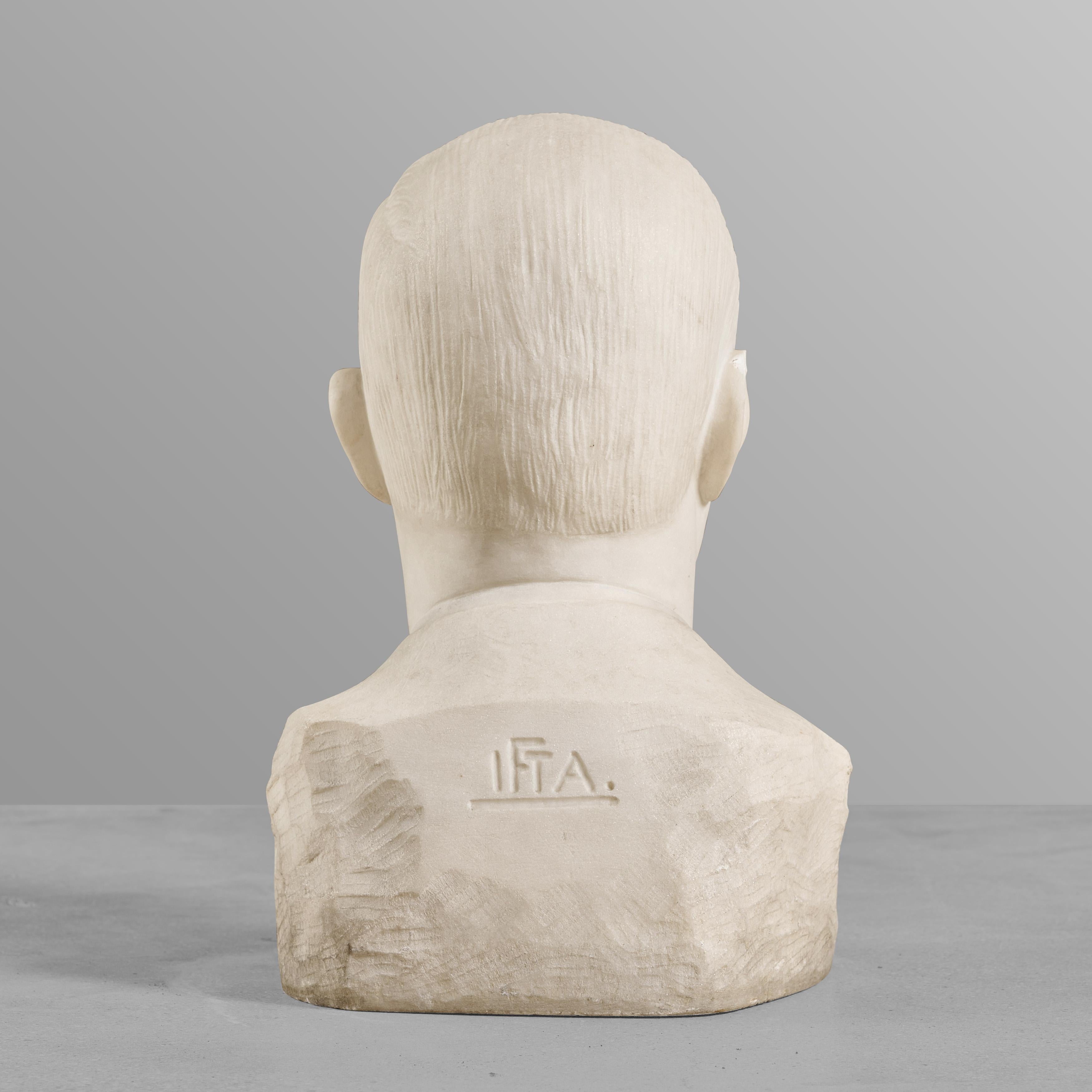 Argentine Carrara Marble Bust of Important Dude For Sale
