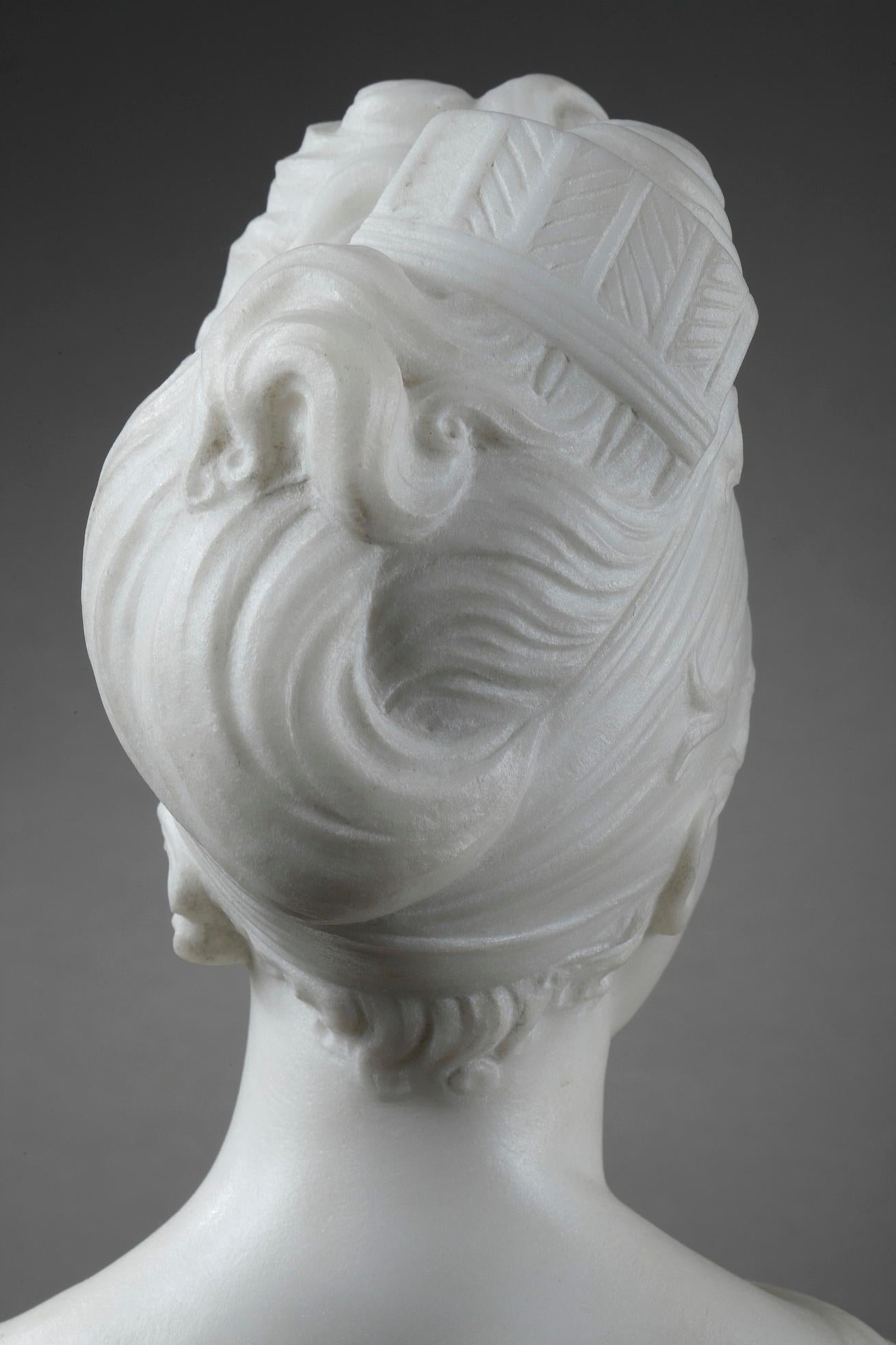 Carrara Marble Bust of Juliette Récamier after Joseph Chinard For Sale 6