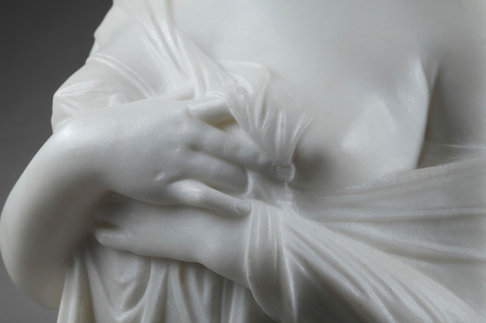 Carrara Marble Bust of Juliette Récamier after Joseph Chinard For Sale 8