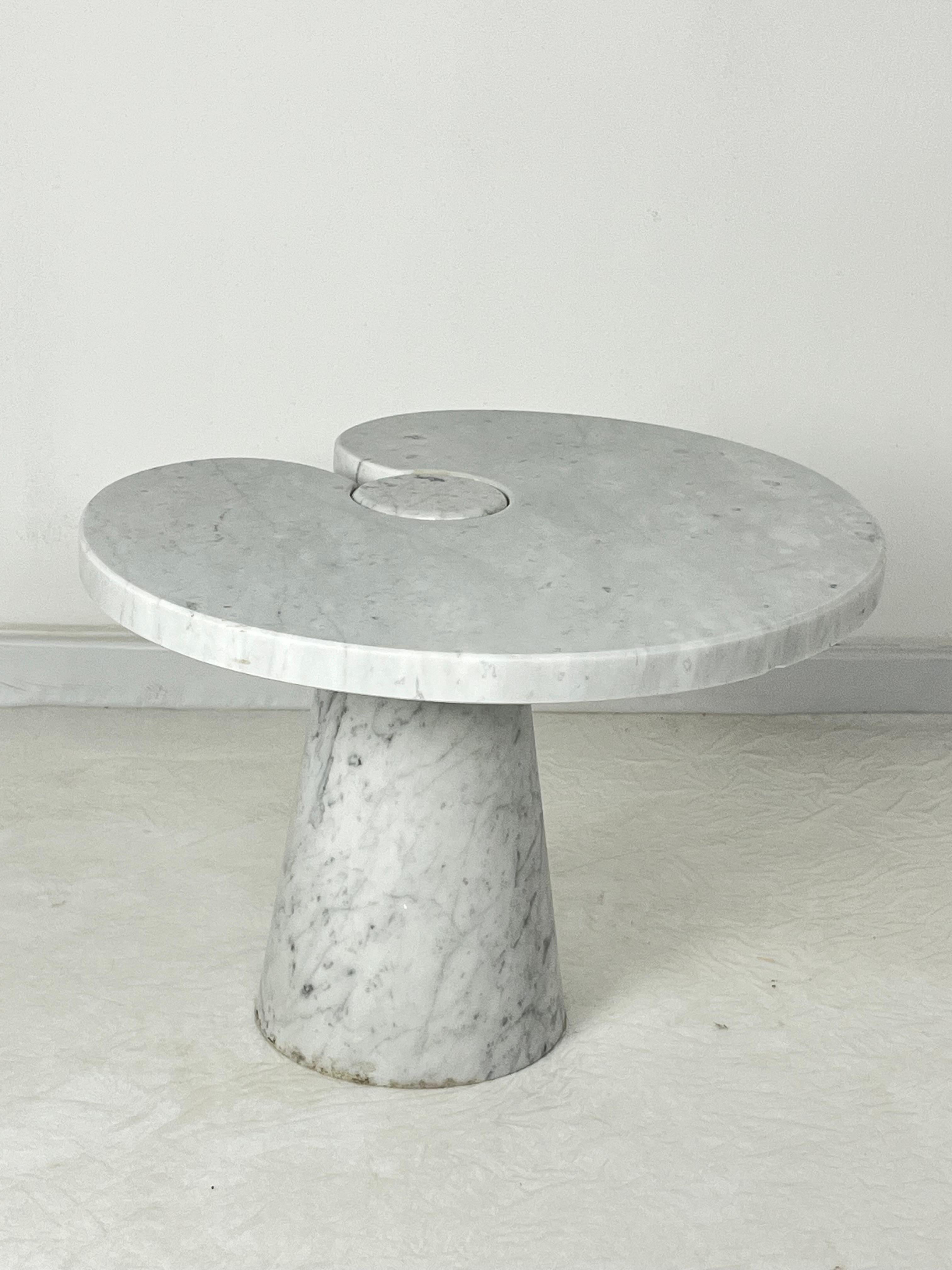 Table basse en marbre de Carrare attribuée à Angelo Mangiarotti pour Skipper, 1971 en vente 1