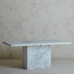 Carrara Marble Dining Table With Pedestal Base, Italy 1970s