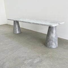 Mesa de centro Eros de mármol de Carrara Atribuida a Angelo Mangiarotti