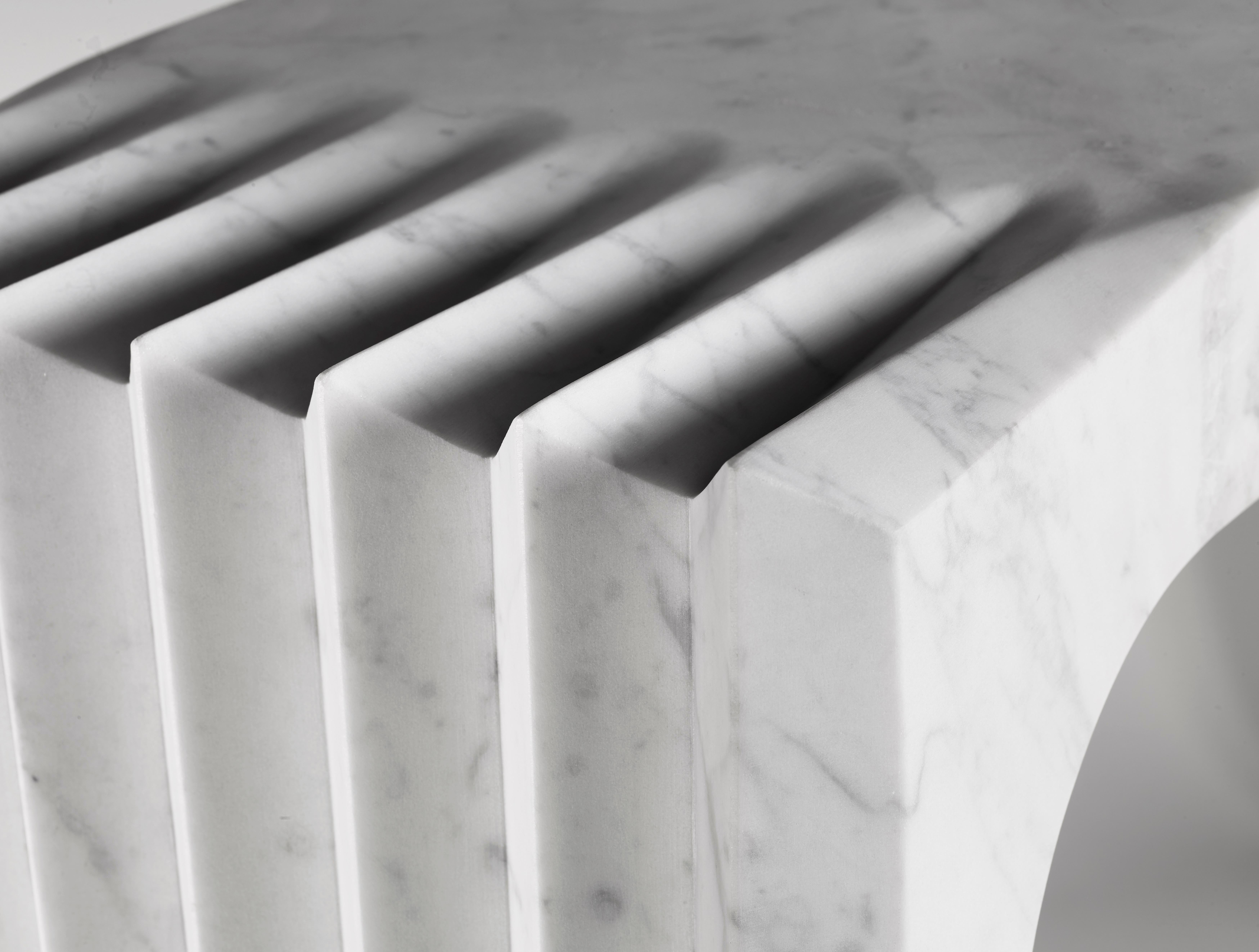 Carrara Marble Evoluzione Sculptural Console by Atelier Terrai In New Condition For Sale In Geneve, CH