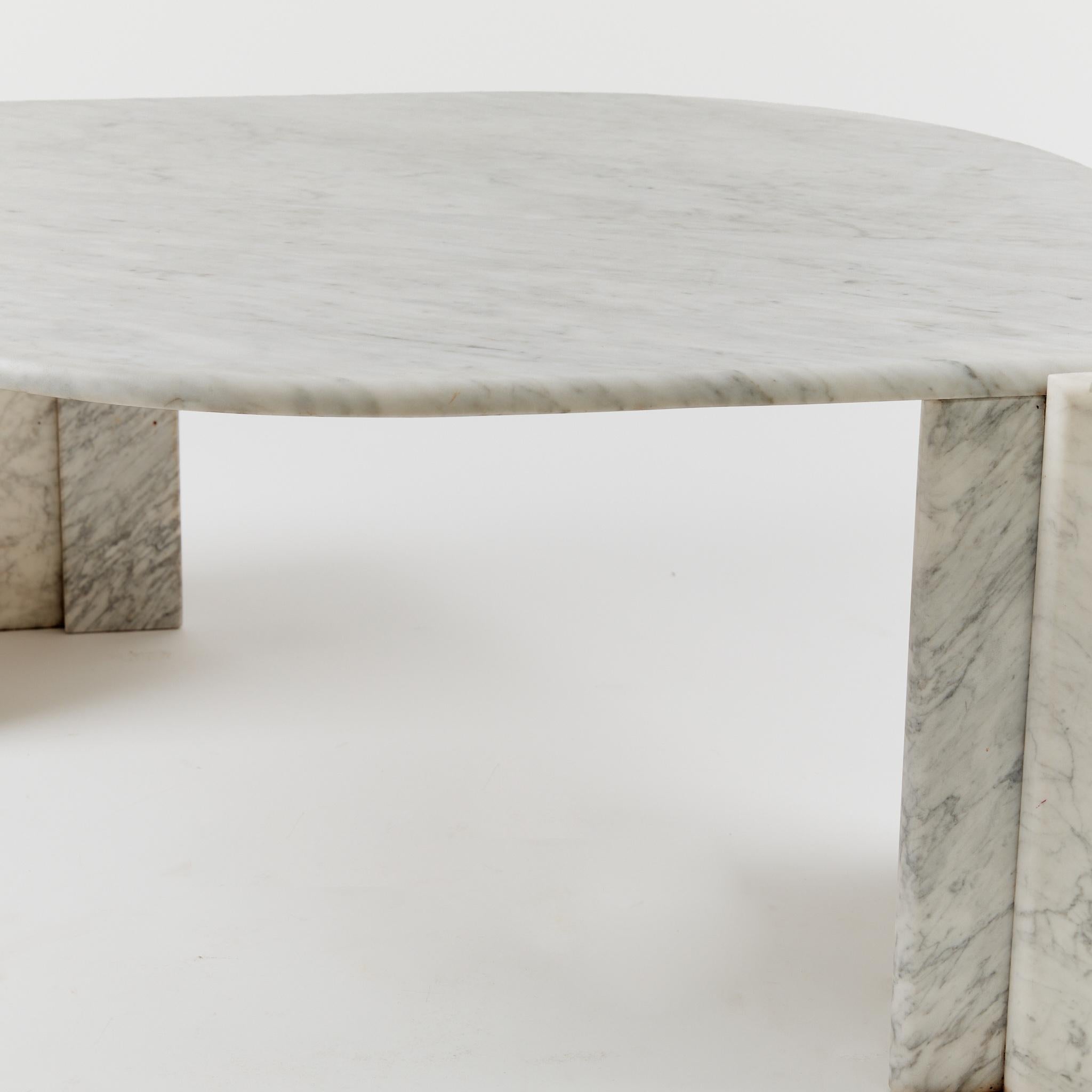 Carrara Marble Eye Shape Coffee Table 4
